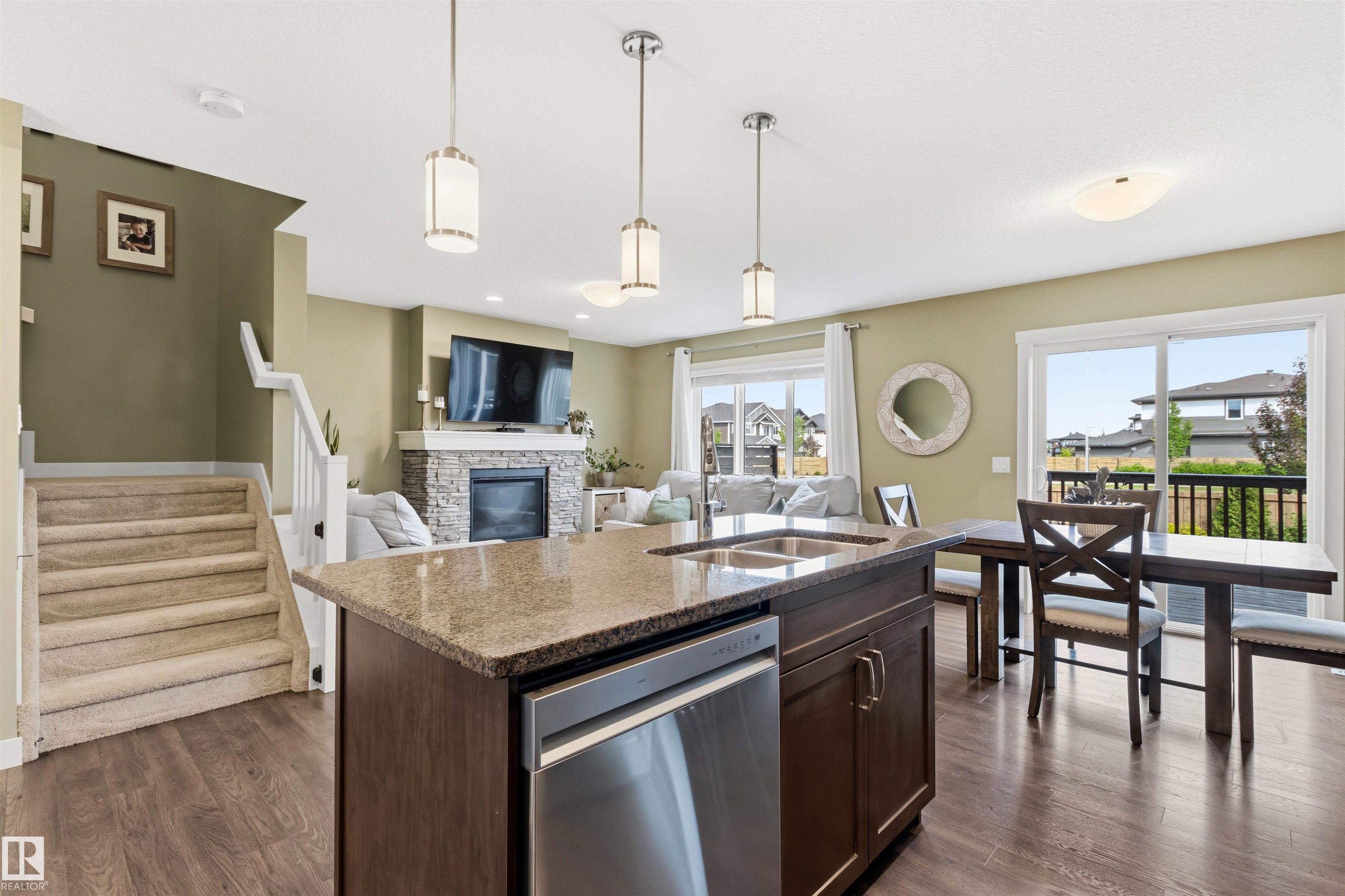 Photo 12 at 2220 Casey Crescent SW, Cavanagh, Edmonton