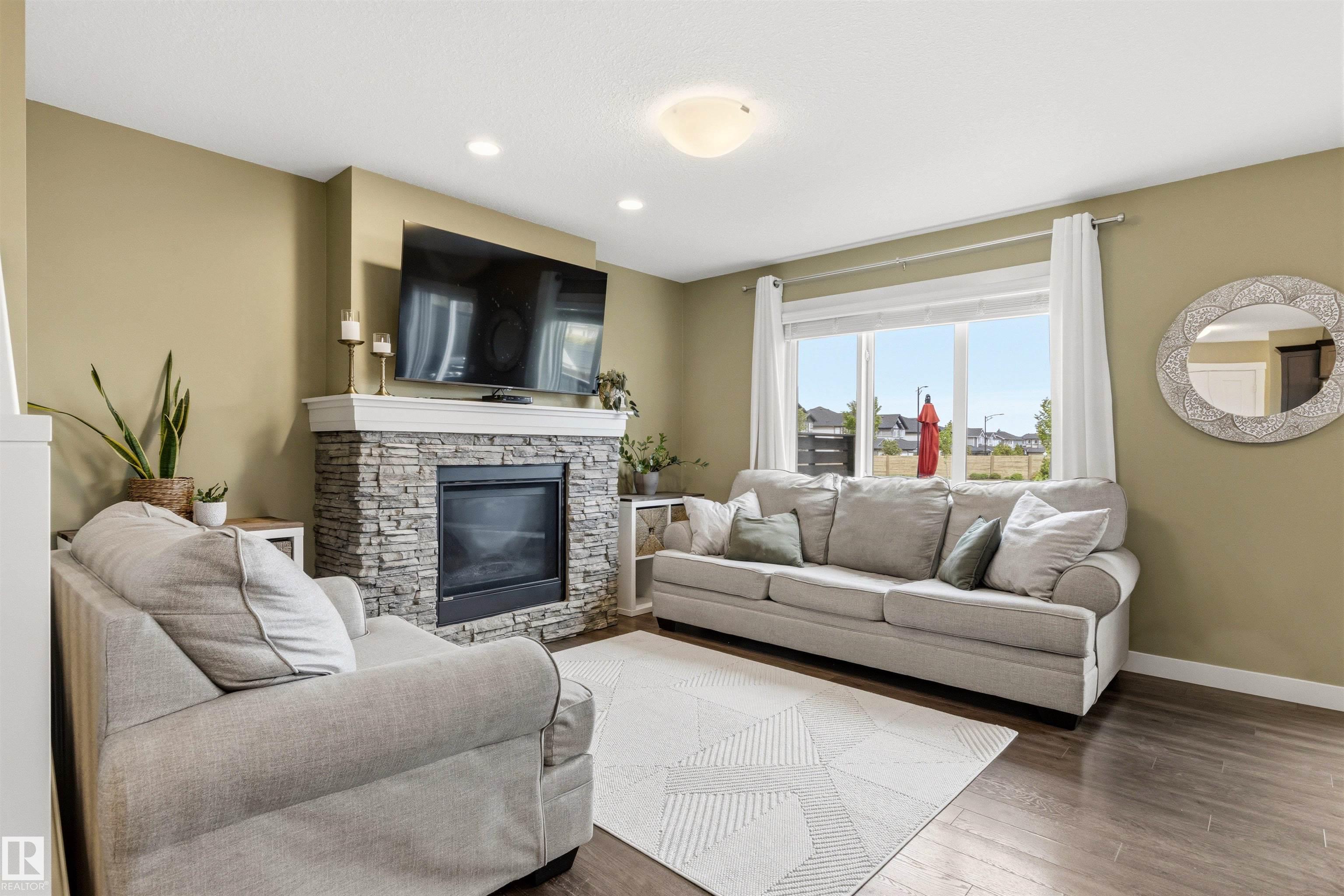 Photo 15 at 2220 Casey Crescent SW, Cavanagh, Edmonton
