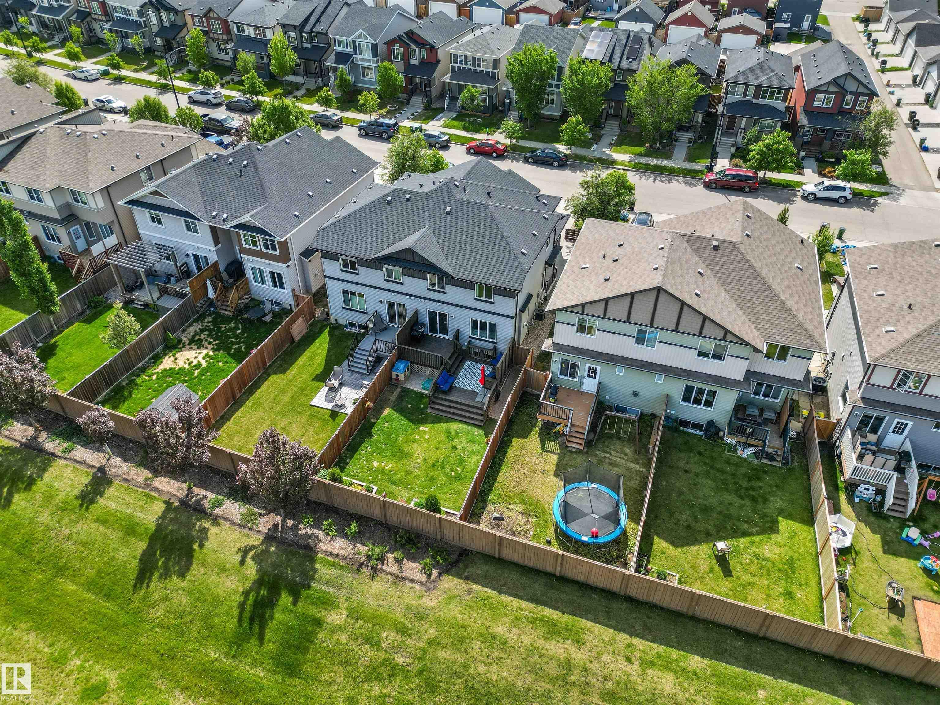 Photo 35 at 2220 Casey Crescent SW, Cavanagh, Edmonton