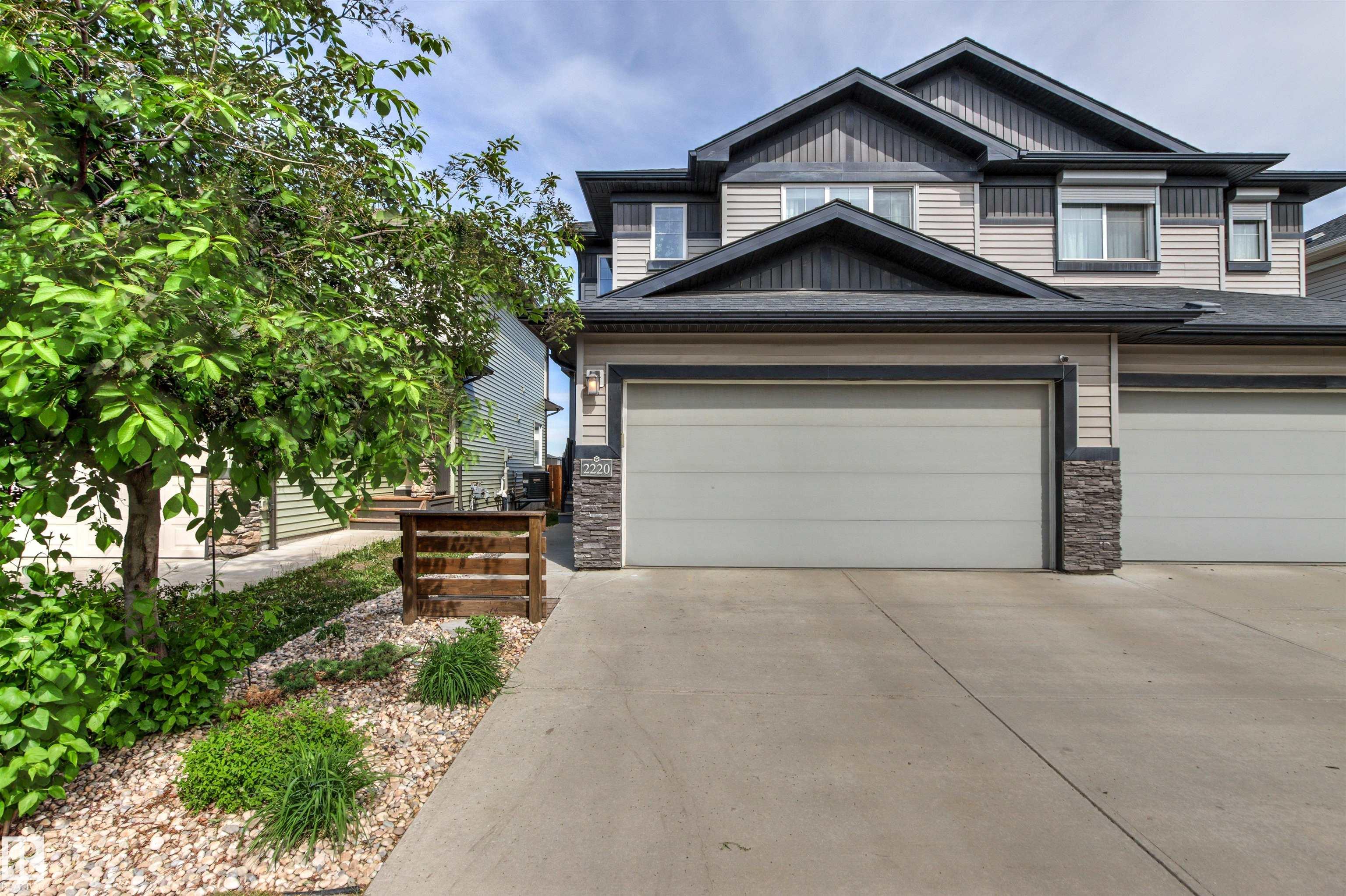 Photo 6 at 2220 Casey Crescent SW, Cavanagh, Edmonton