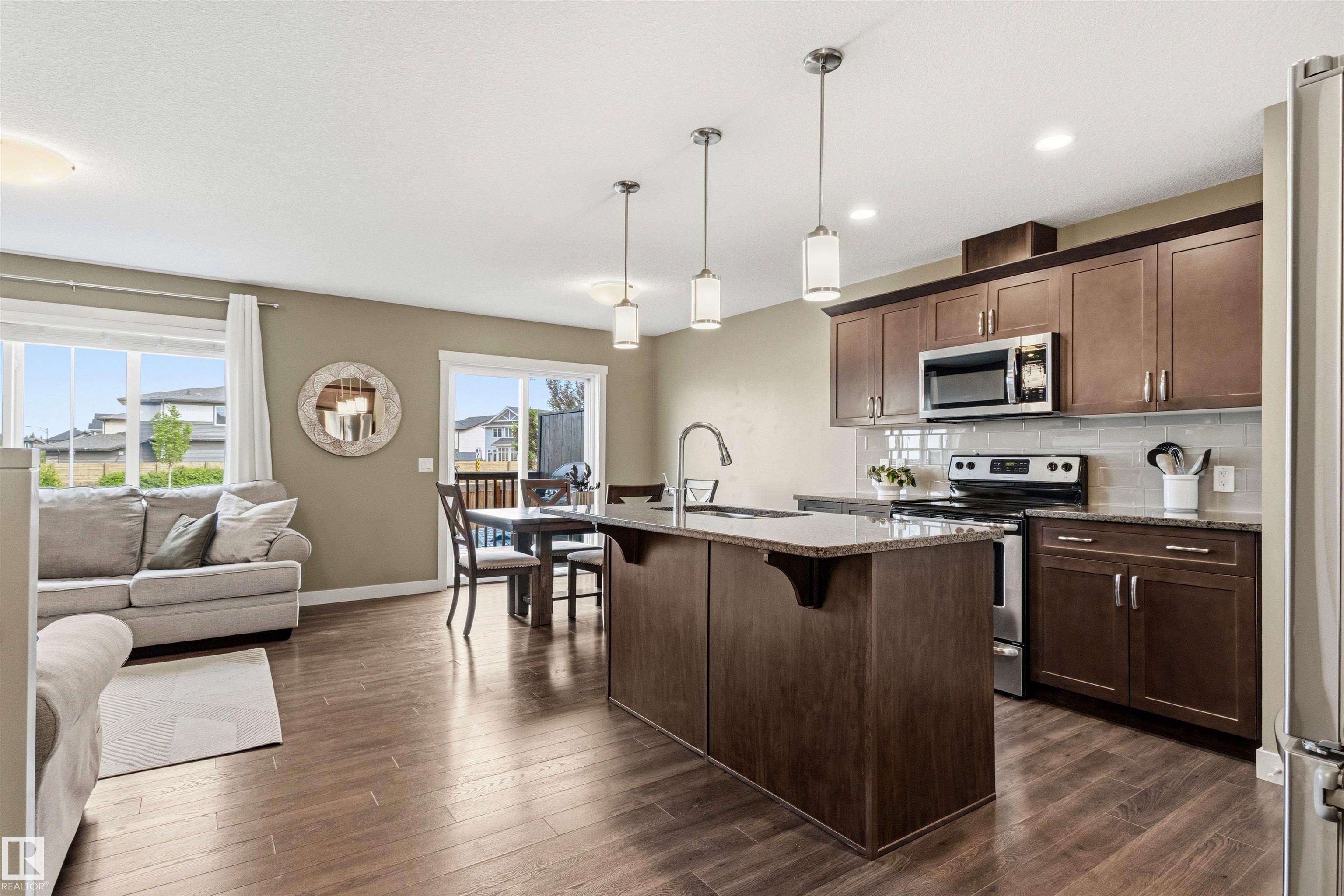 Photo 9 at 2220 Casey Crescent SW, Cavanagh, Edmonton