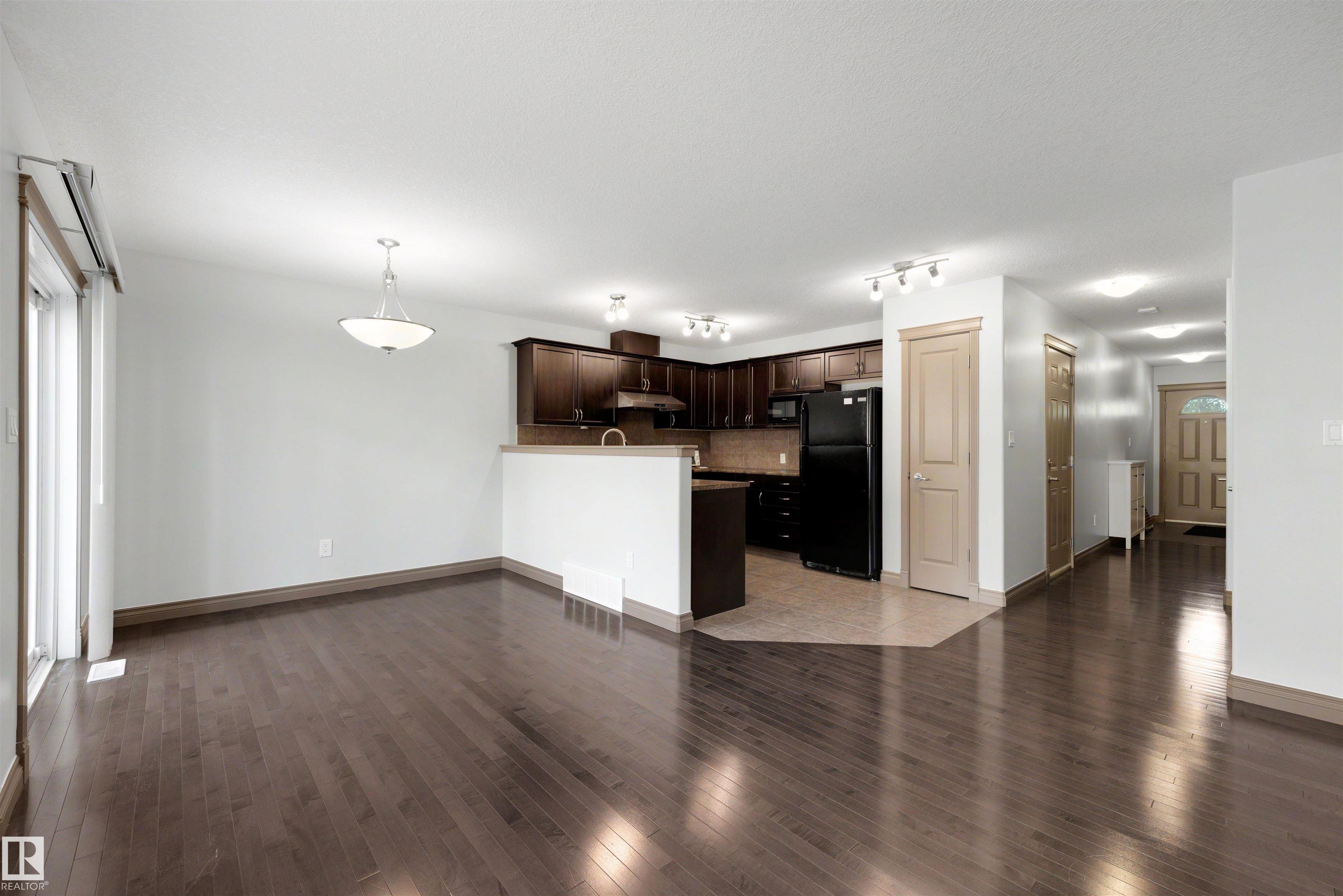 21 - 5120 164 Avenue NW, Hollick-Kenyon, Edmonton