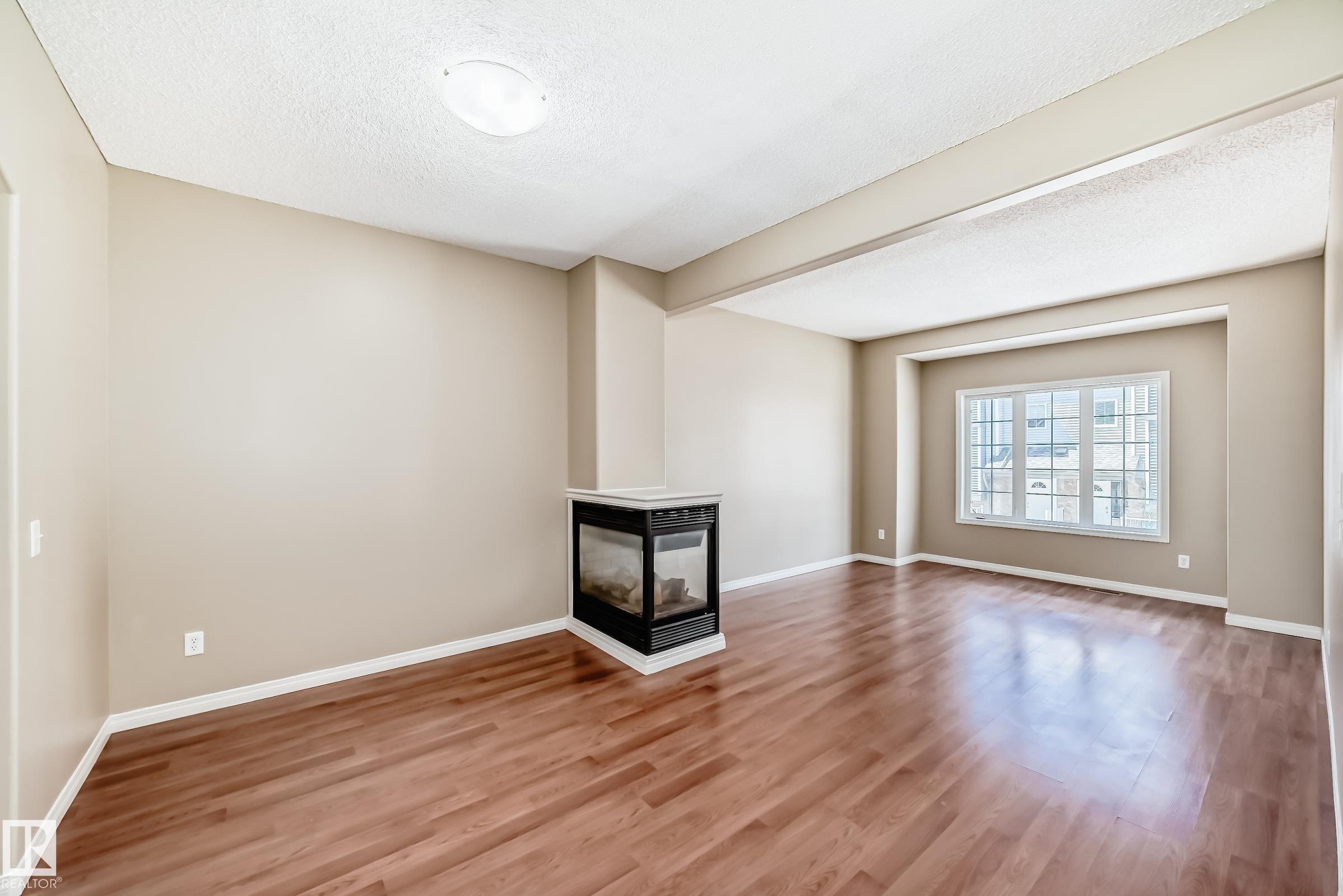 4 - 5102 30 Avenue, Place Chaleureuse, Beaumont