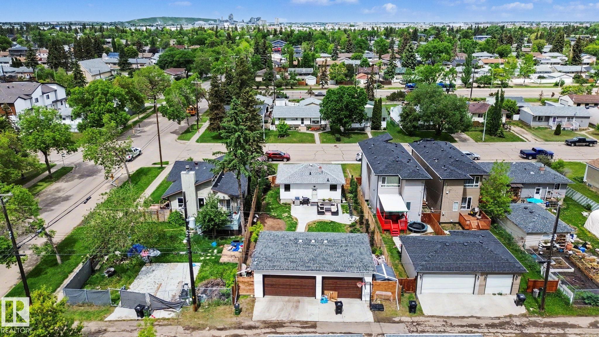 Photo 45 at 15771 106a Avenue NW, Britannia Youngstown, Edmonton
