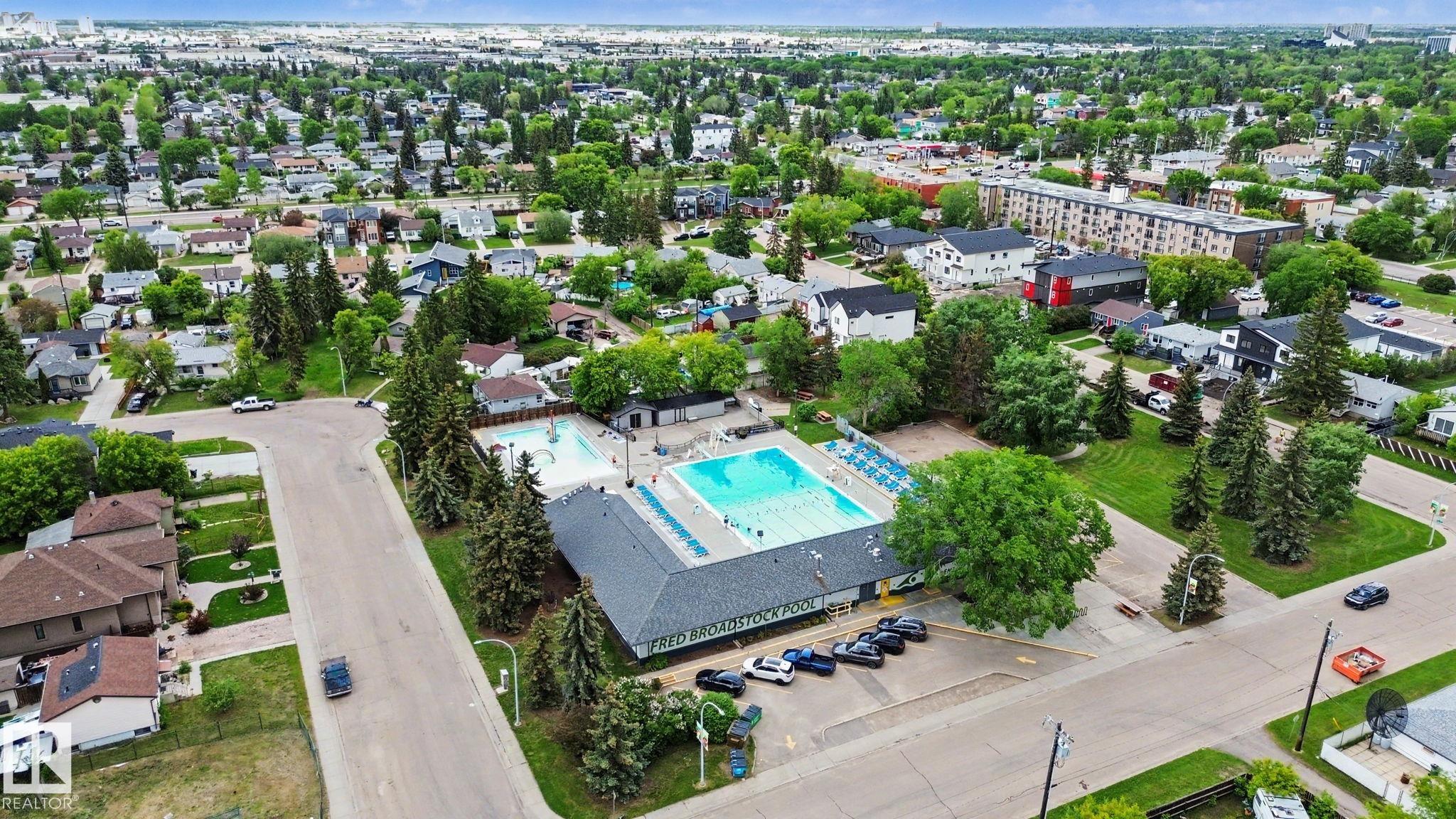 Photo 49 at 15771 106a Avenue NW, Britannia Youngstown, Edmonton