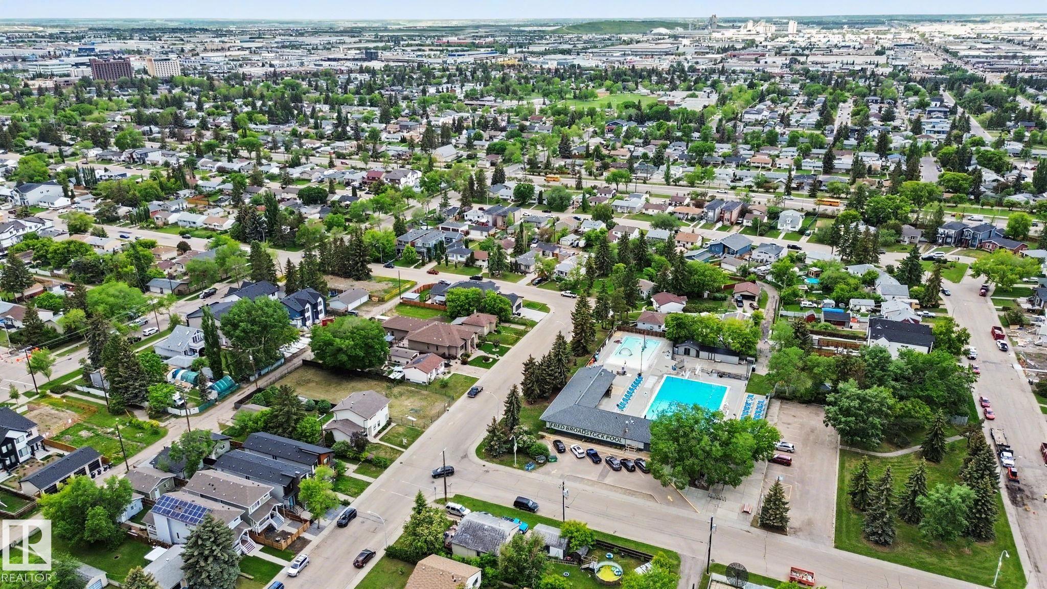 Photo 50 at 15771 106a Avenue NW, Britannia Youngstown, Edmonton