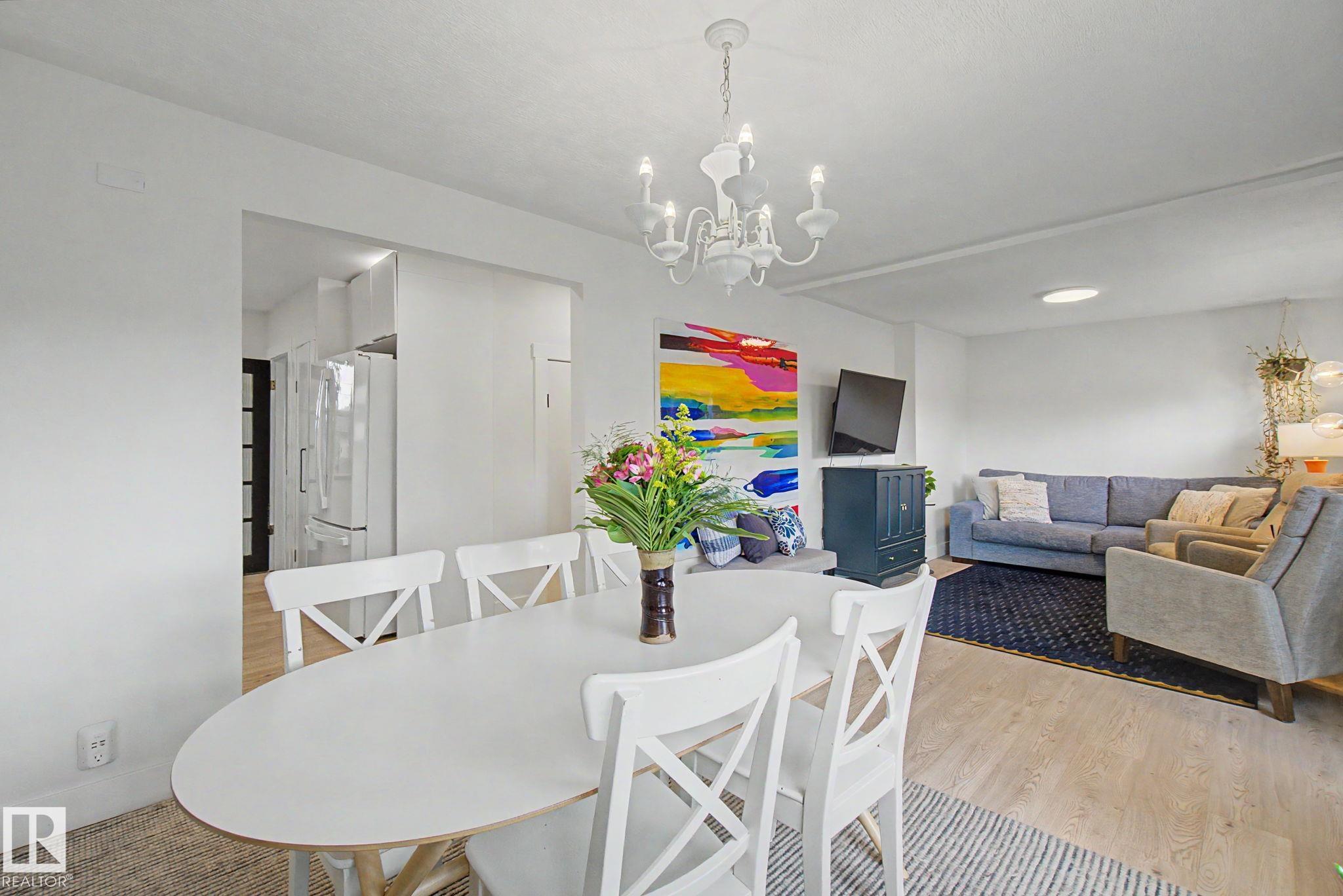 Photo 7 at 15771 106a Avenue NW, Britannia Youngstown, Edmonton