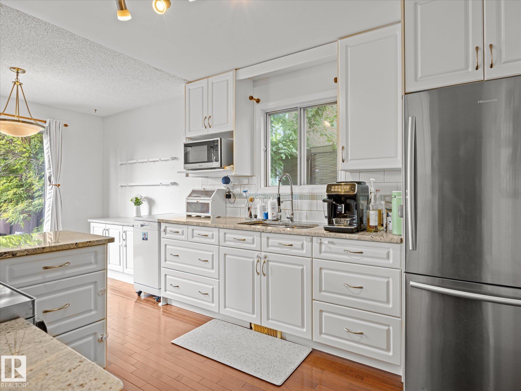 Photo 12 at 10805 20 Avenue NW, Keheewin, Edmonton