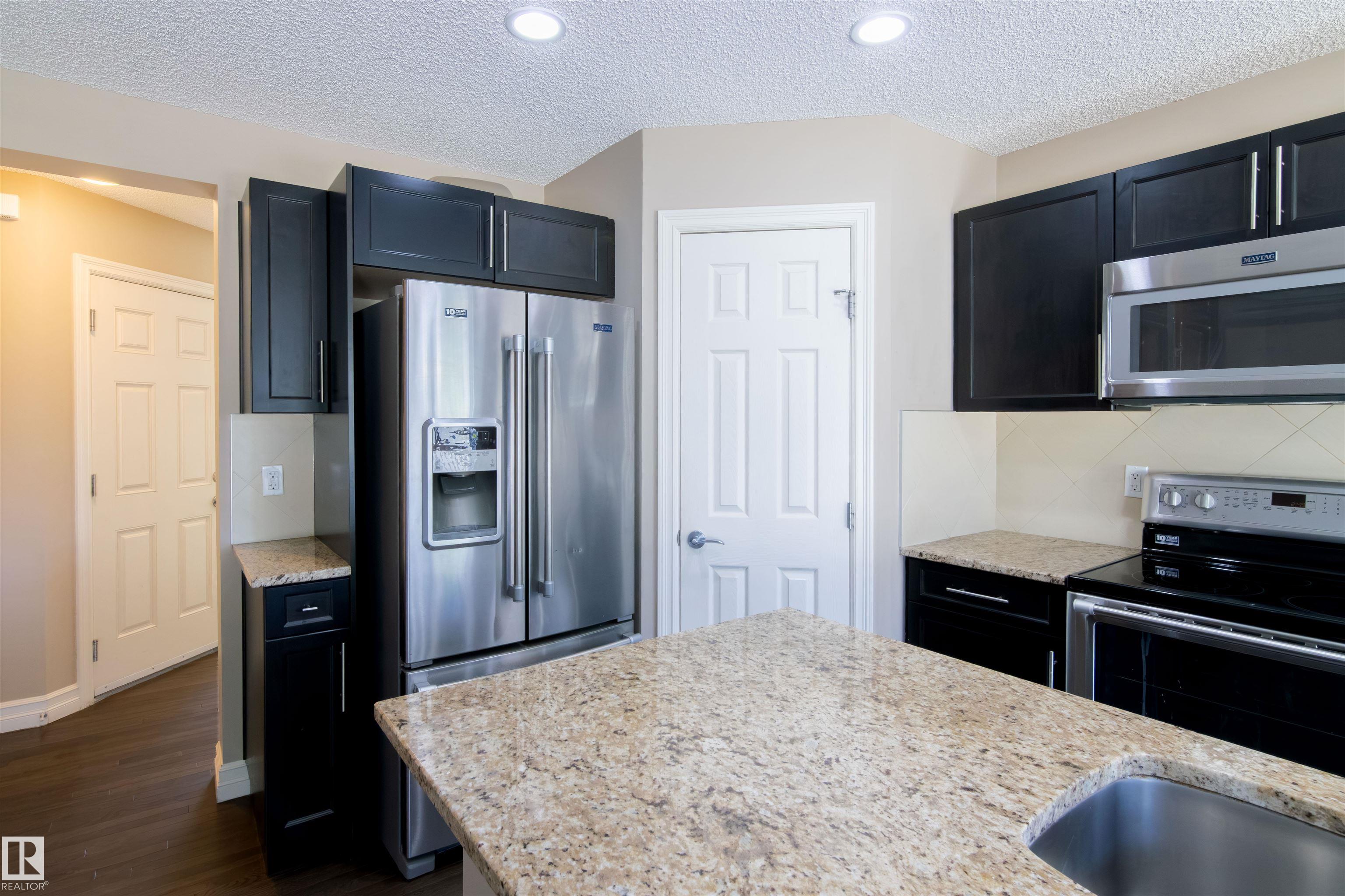 Photo 12 at 1118 162 Street SW, Glenridding Heights, Edmonton