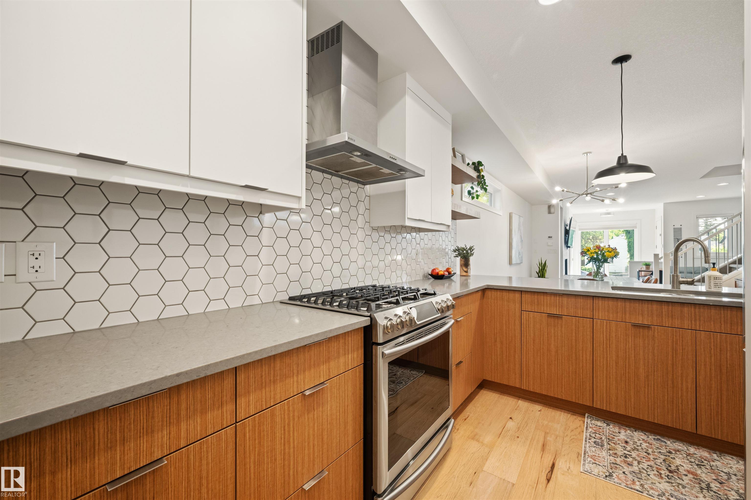 Photo 13 at 10330 136 Street NW, Glenora, Edmonton