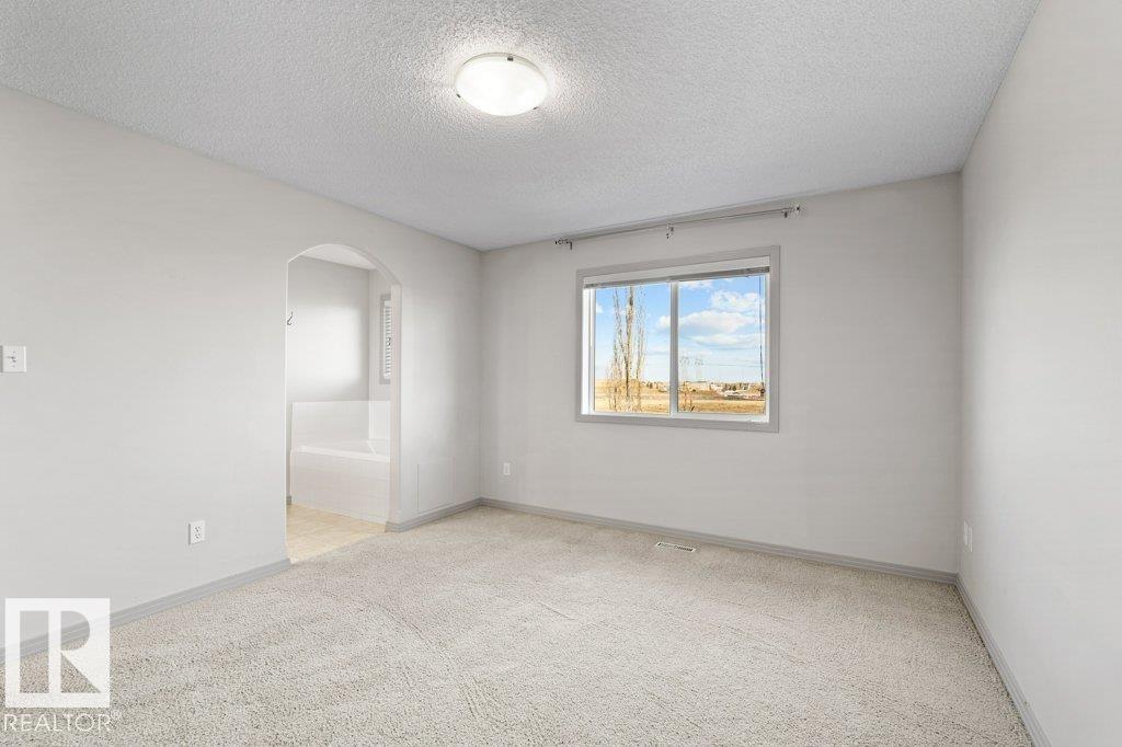 Photo 17 at 716 Mcallister Loop SW, Macewan, Edmonton