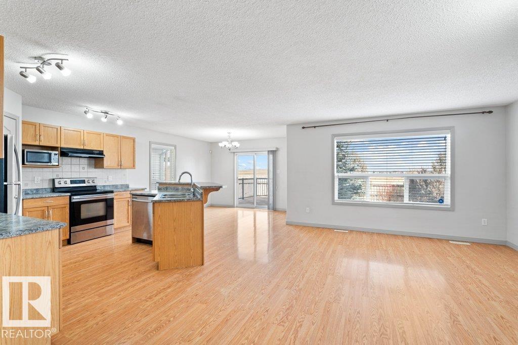 Photo 8 at 716 Mcallister Loop SW, Macewan, Edmonton