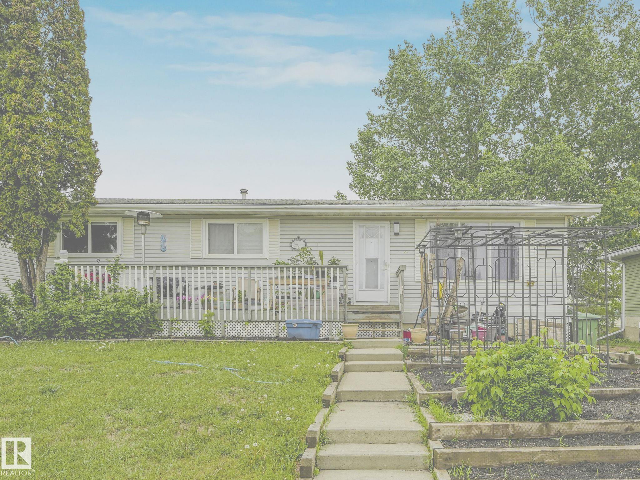 4902 52 Avenue, Centre-Ville, Beaumont