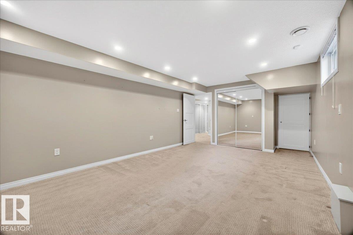 Photo 11 at 15302 76 Avenue NW, Rio Terrace, Edmonton