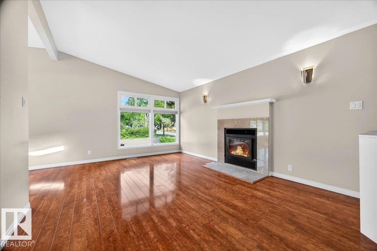 Photo 18 at 15302 76 Avenue NW, Rio Terrace, Edmonton