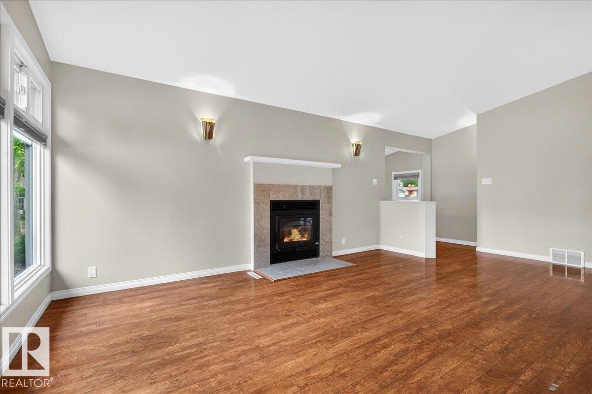 Photo 20 at 15302 76 Avenue NW, Rio Terrace, Edmonton