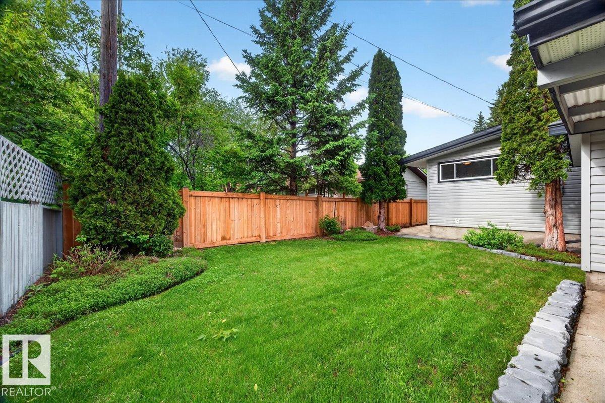 Photo 28 at 15302 76 Avenue NW, Rio Terrace, Edmonton