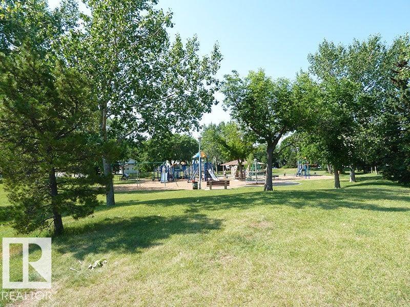 Photo 39 at 15302 76 Avenue NW, Rio Terrace, Edmonton