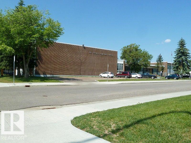 Photo 42 at 15302 76 Avenue NW, Rio Terrace, Edmonton