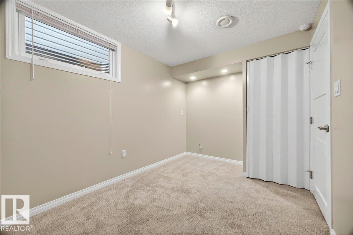 Photo 43 at 15302 76 Avenue NW, Rio Terrace, Edmonton