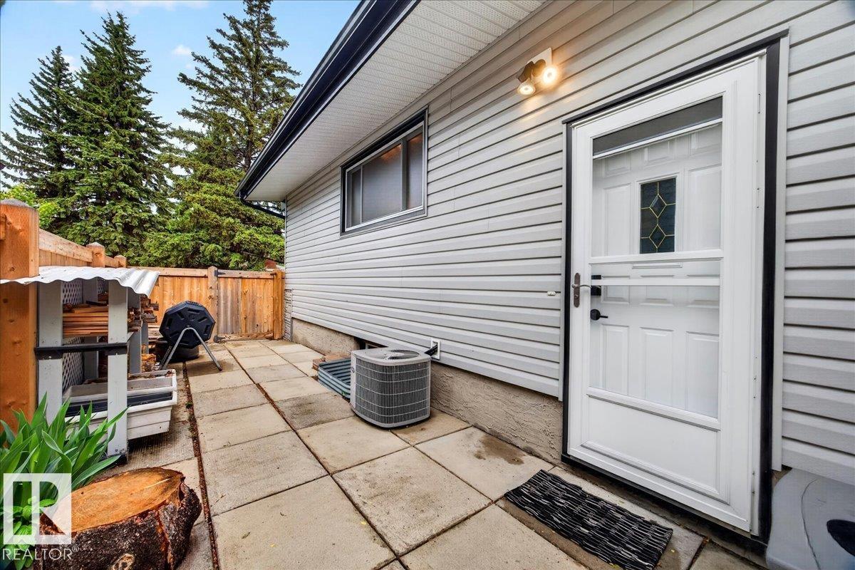 Photo 59 at 15302 76 Avenue NW, Rio Terrace, Edmonton