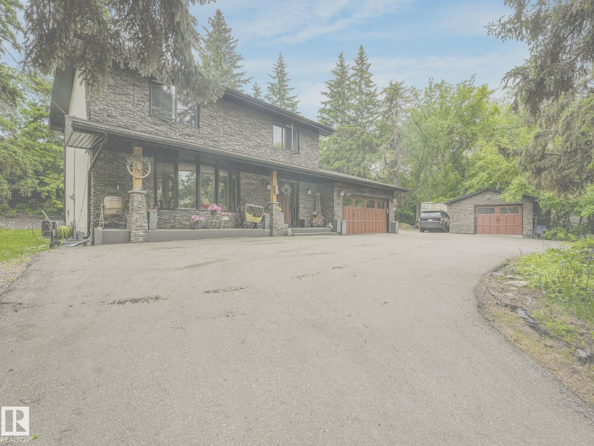 11 24512 Sturgeon Road, Noroncal, Rural Sturgeon County