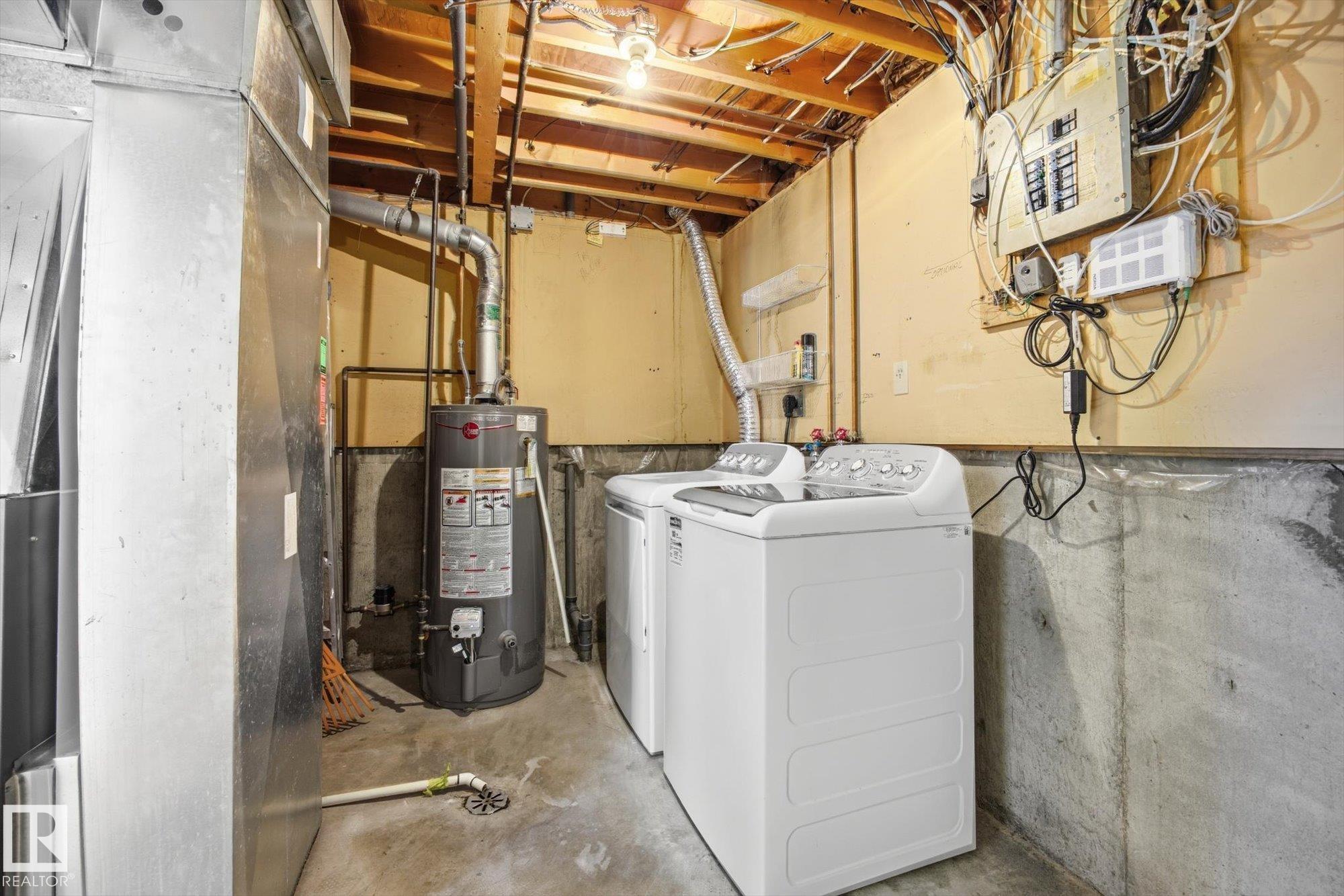 Photo 23 at 857 Erin Place NW, Thorncliffe, Edmonton