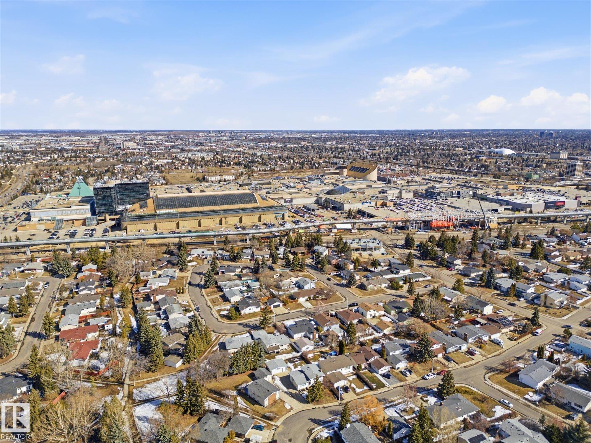 Photo 35 at 857 Erin Place NW, Thorncliffe, Edmonton