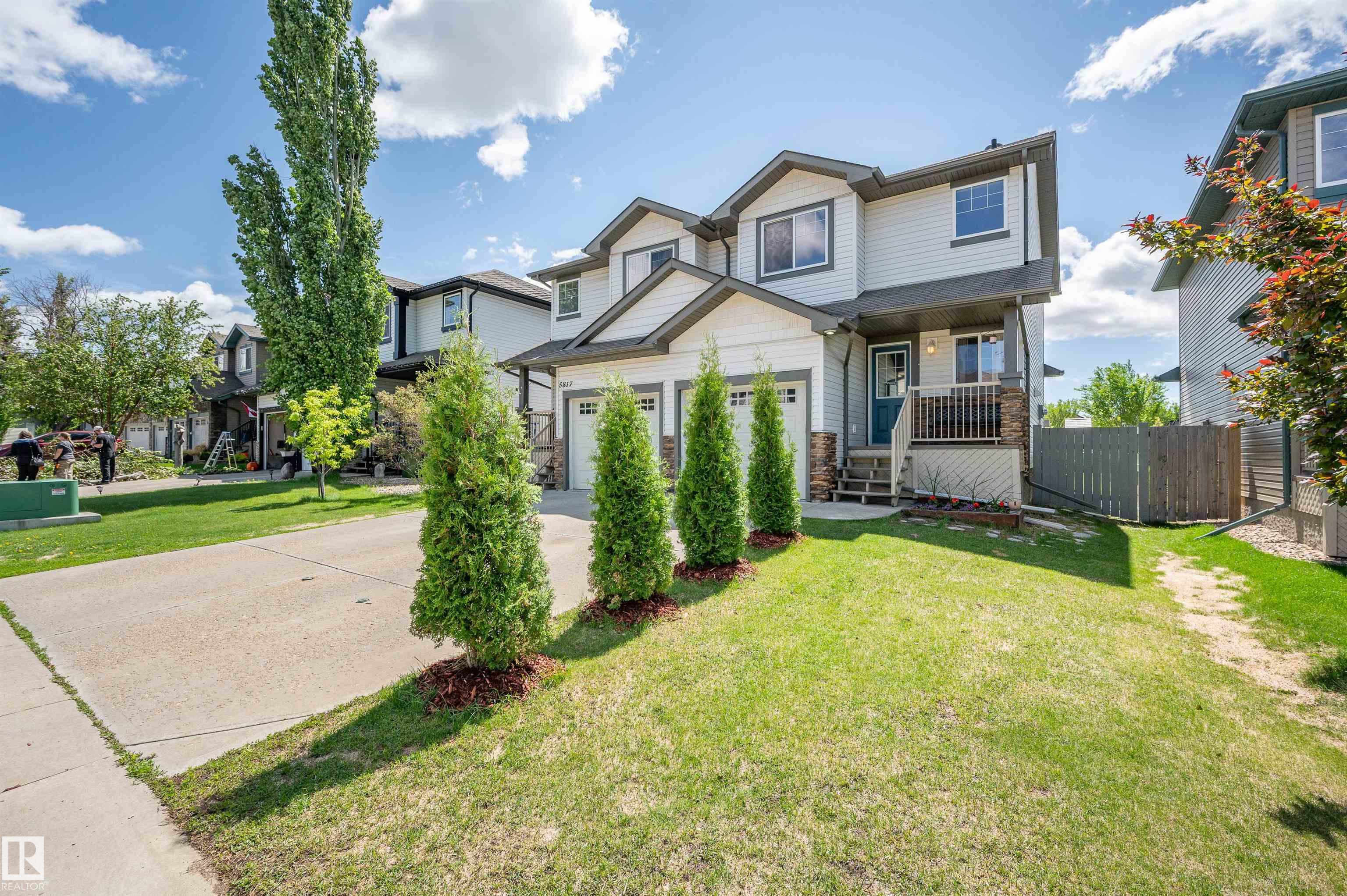 5819 8 Avenue SW, Charlesworth, Edmonton