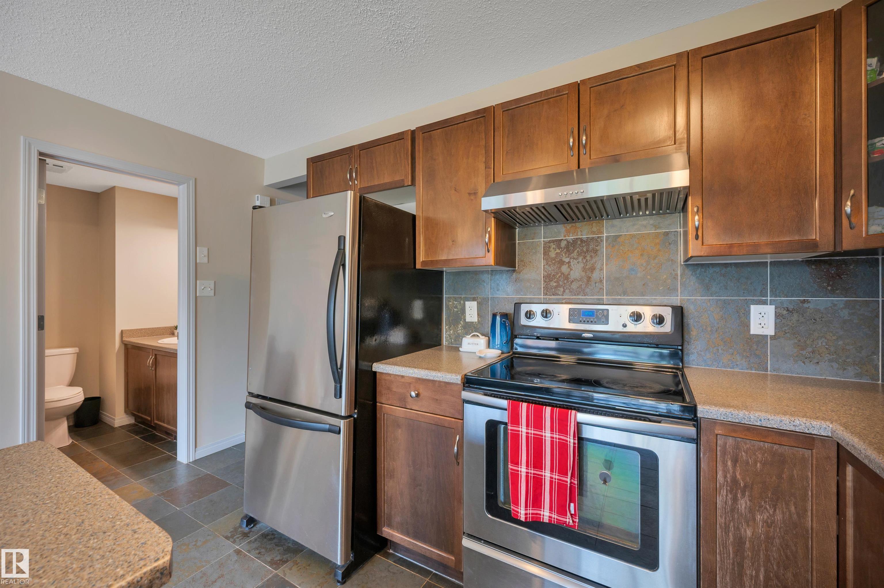 Photo 13 at 5819 8 Avenue SW, Charlesworth, Edmonton