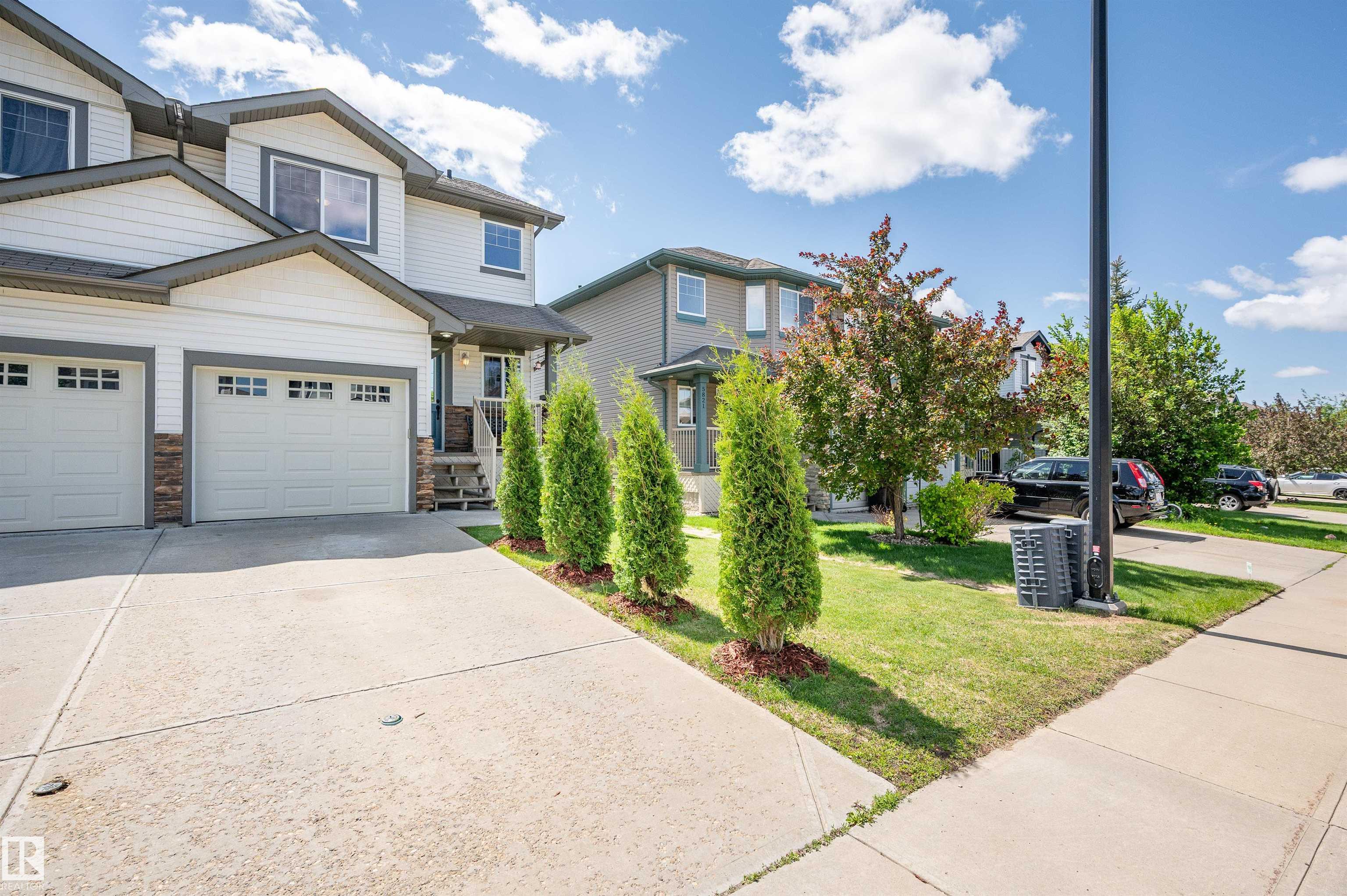 5819 8 Avenue SW, Charlesworth, Edmonton