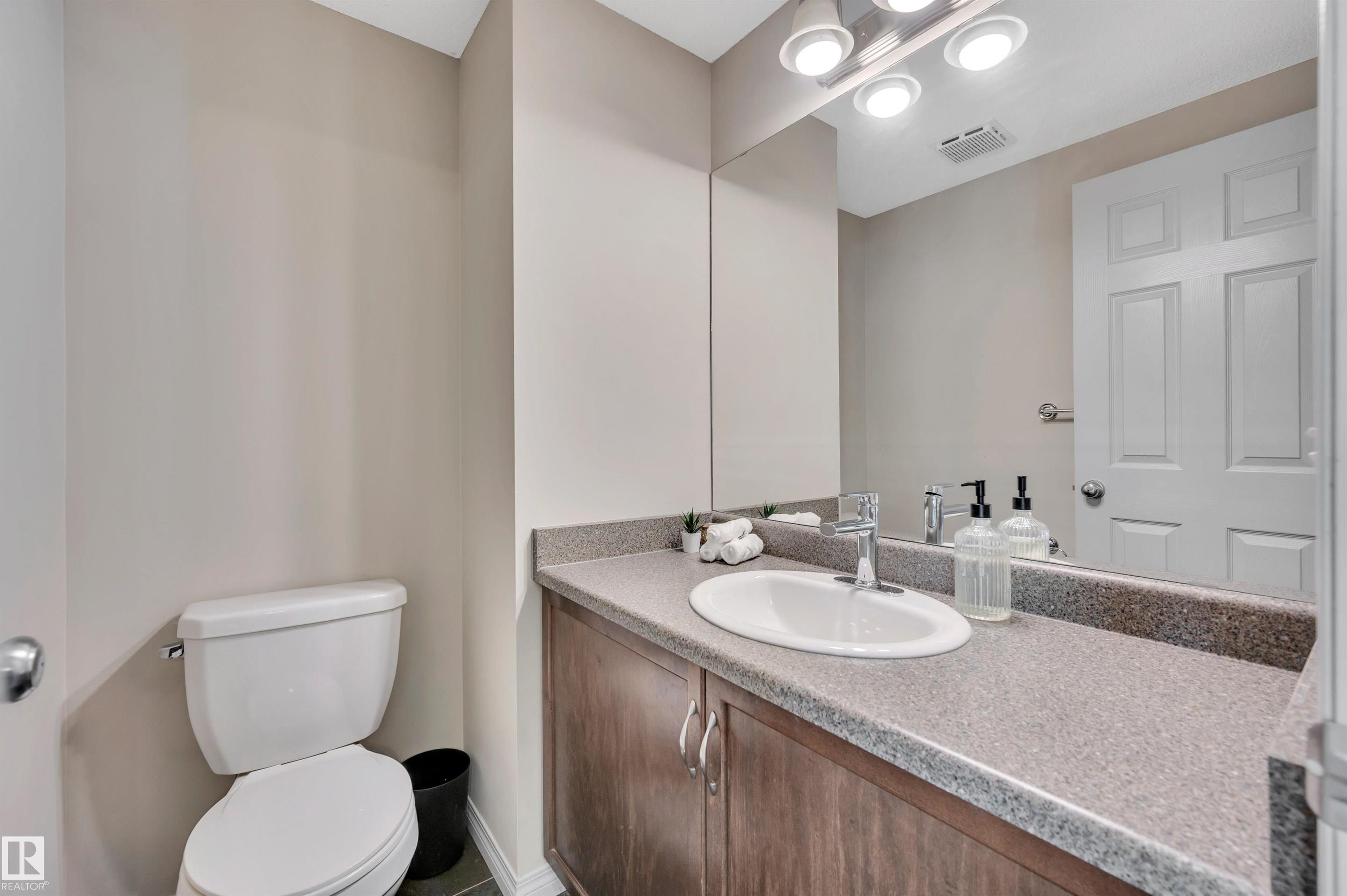 Photo 21 at 5819 8 Avenue SW, Charlesworth, Edmonton