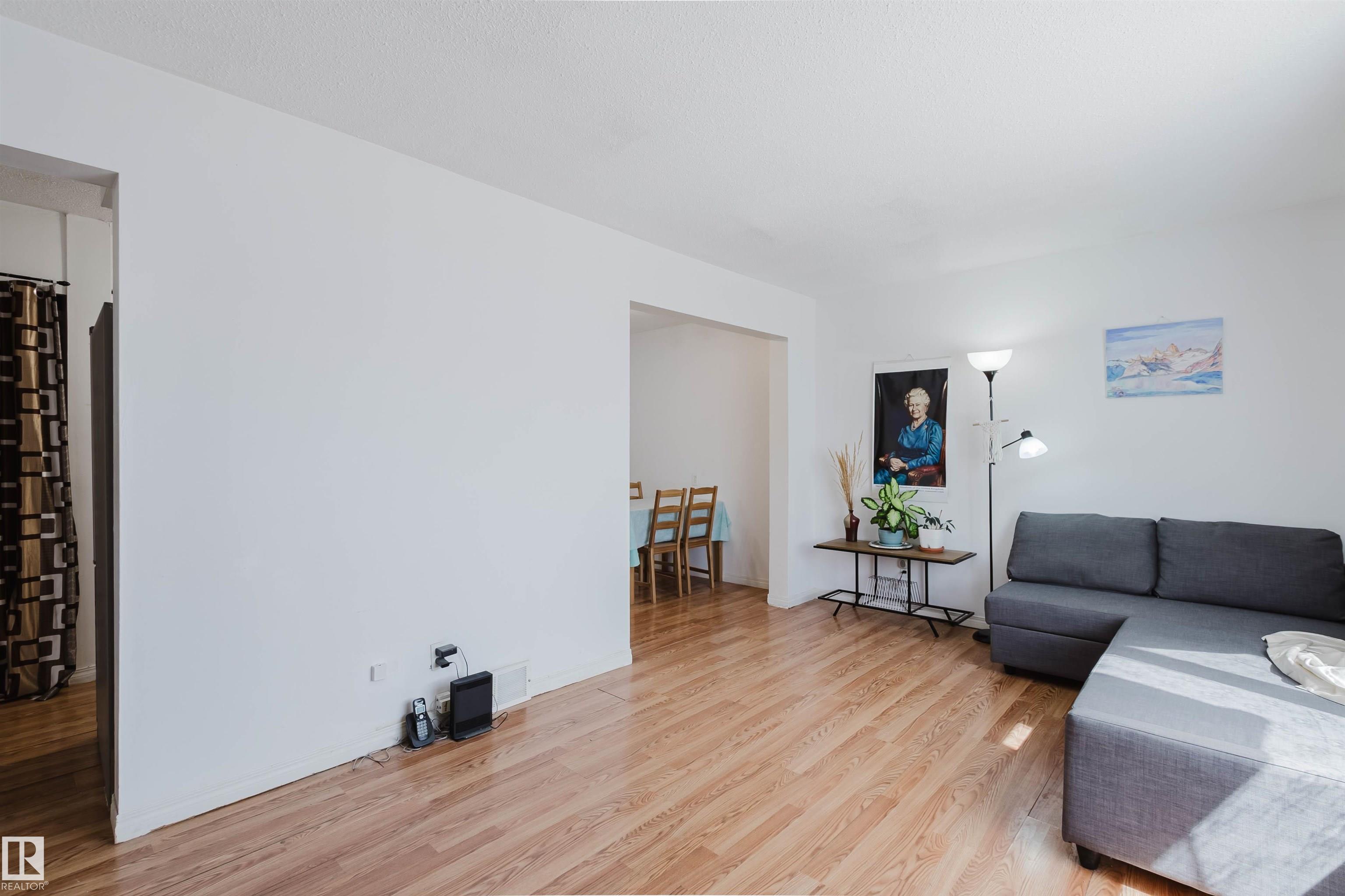 4 - 14310 80 Street NW, Kildare, Edmonton