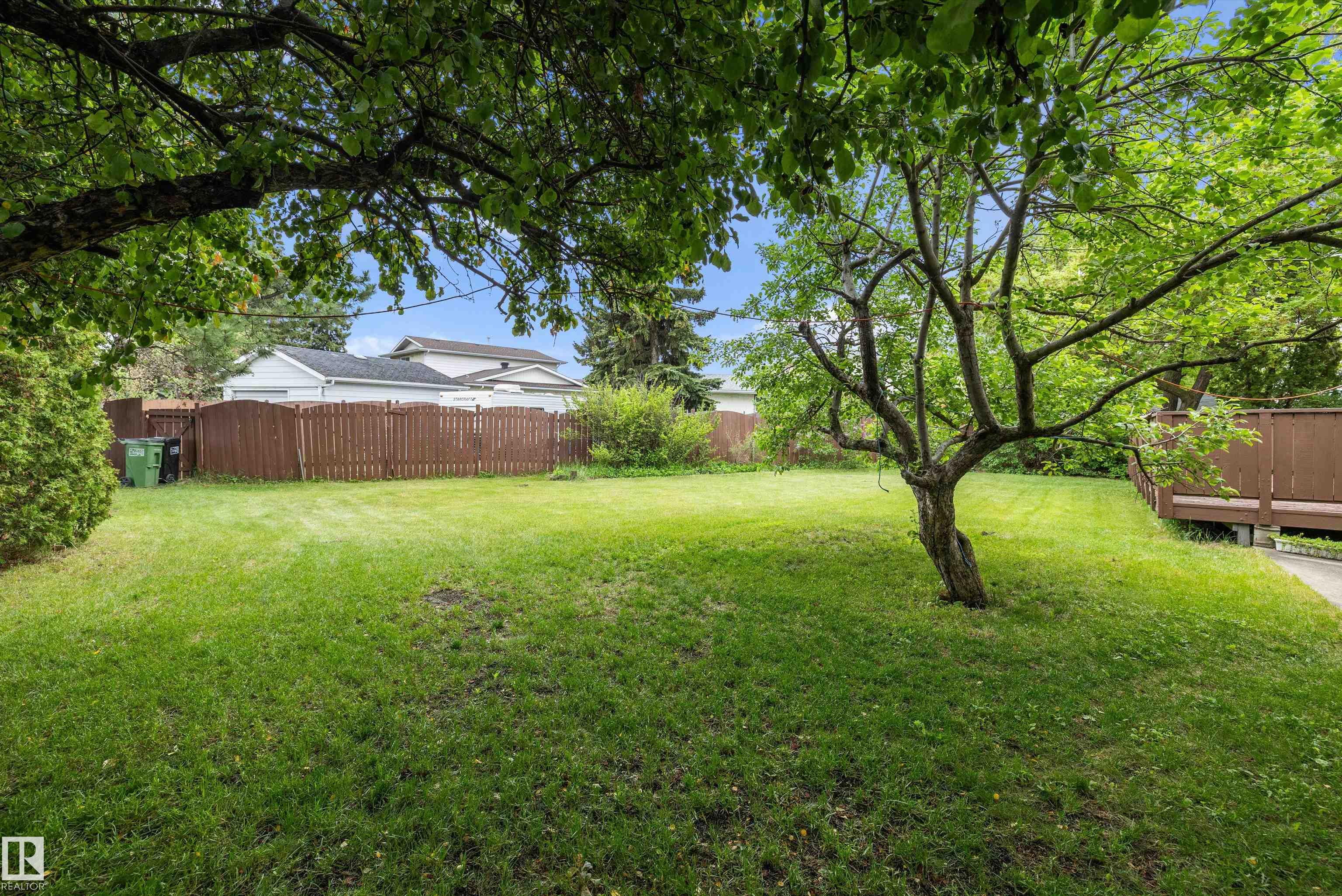 Photo 48 at 6816 40 Avenue NW, Michaels Park, Edmonton