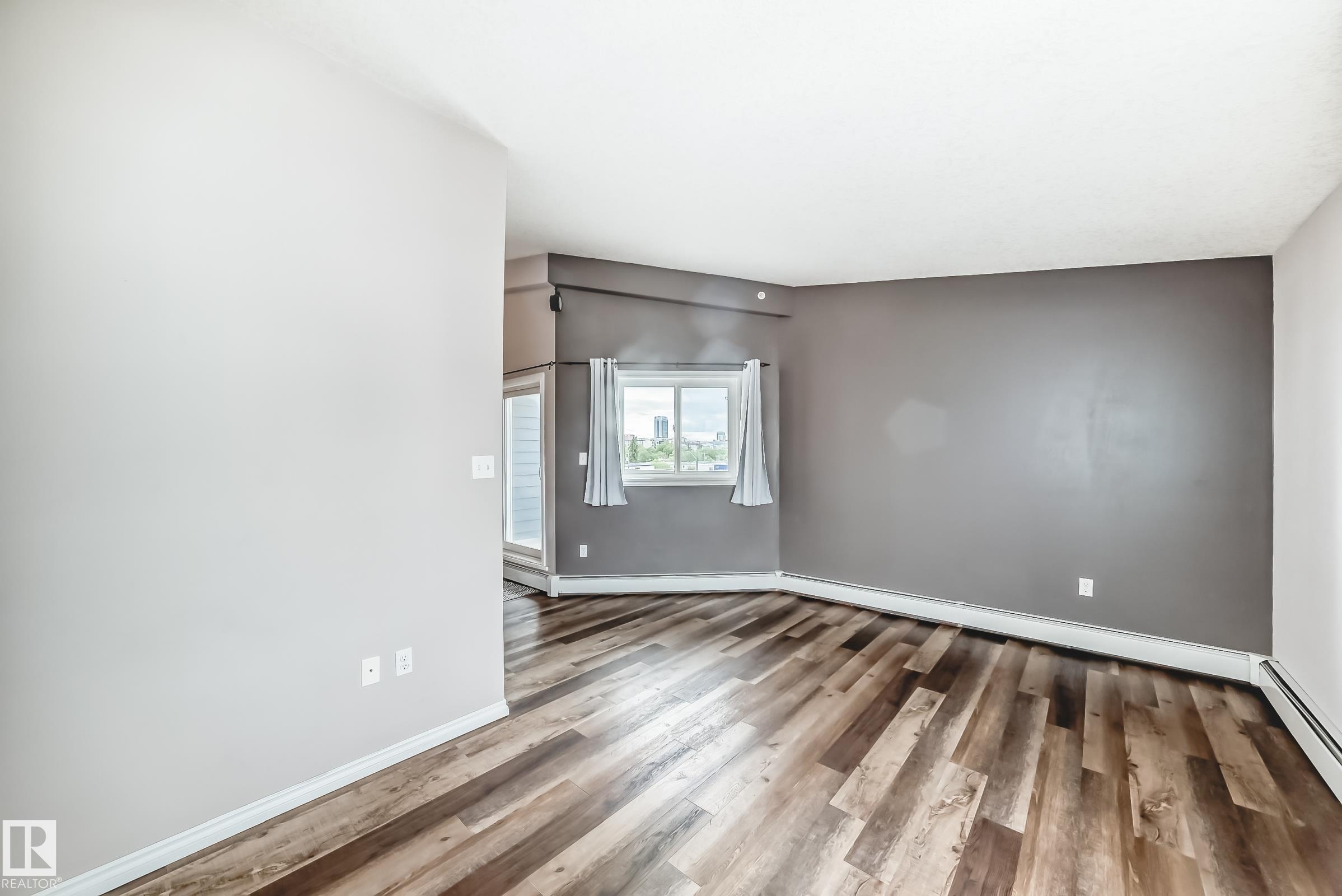 Photo 14 at 401 - 10710 116 Street NW, Queen Mary Park, Edmonton
