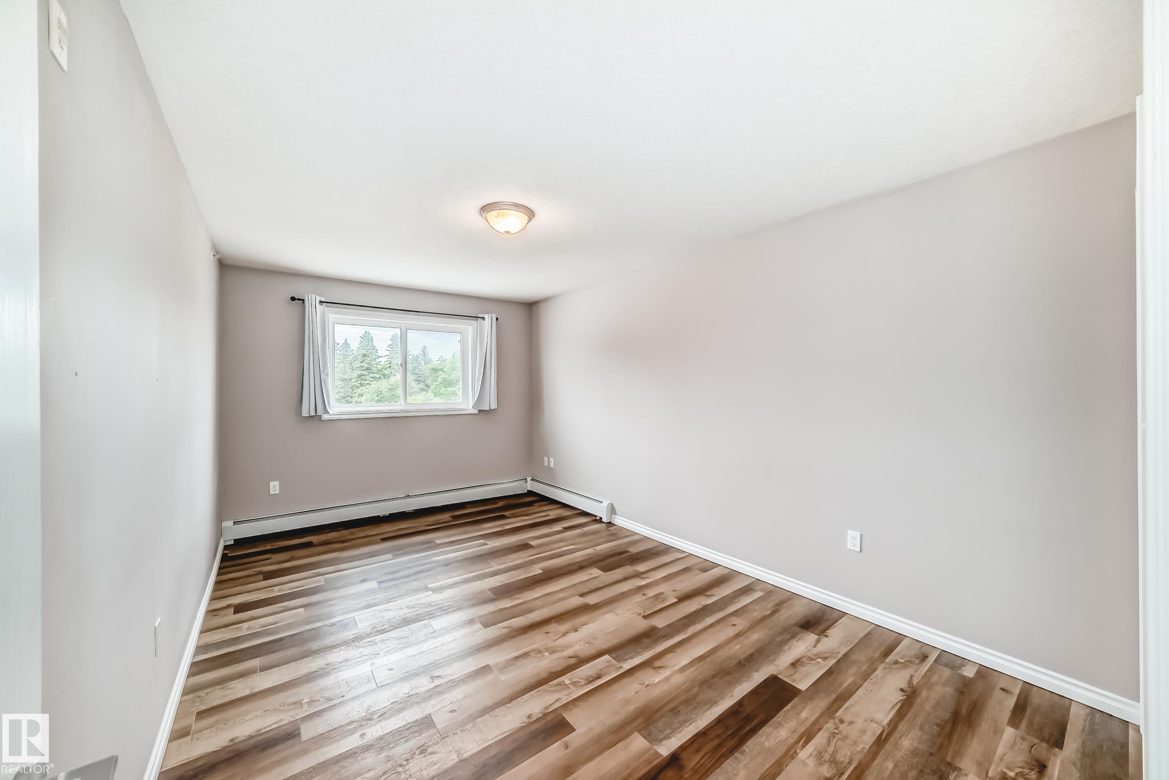 Photo 15 at 401 - 10710 116 Street NW, Queen Mary Park, Edmonton