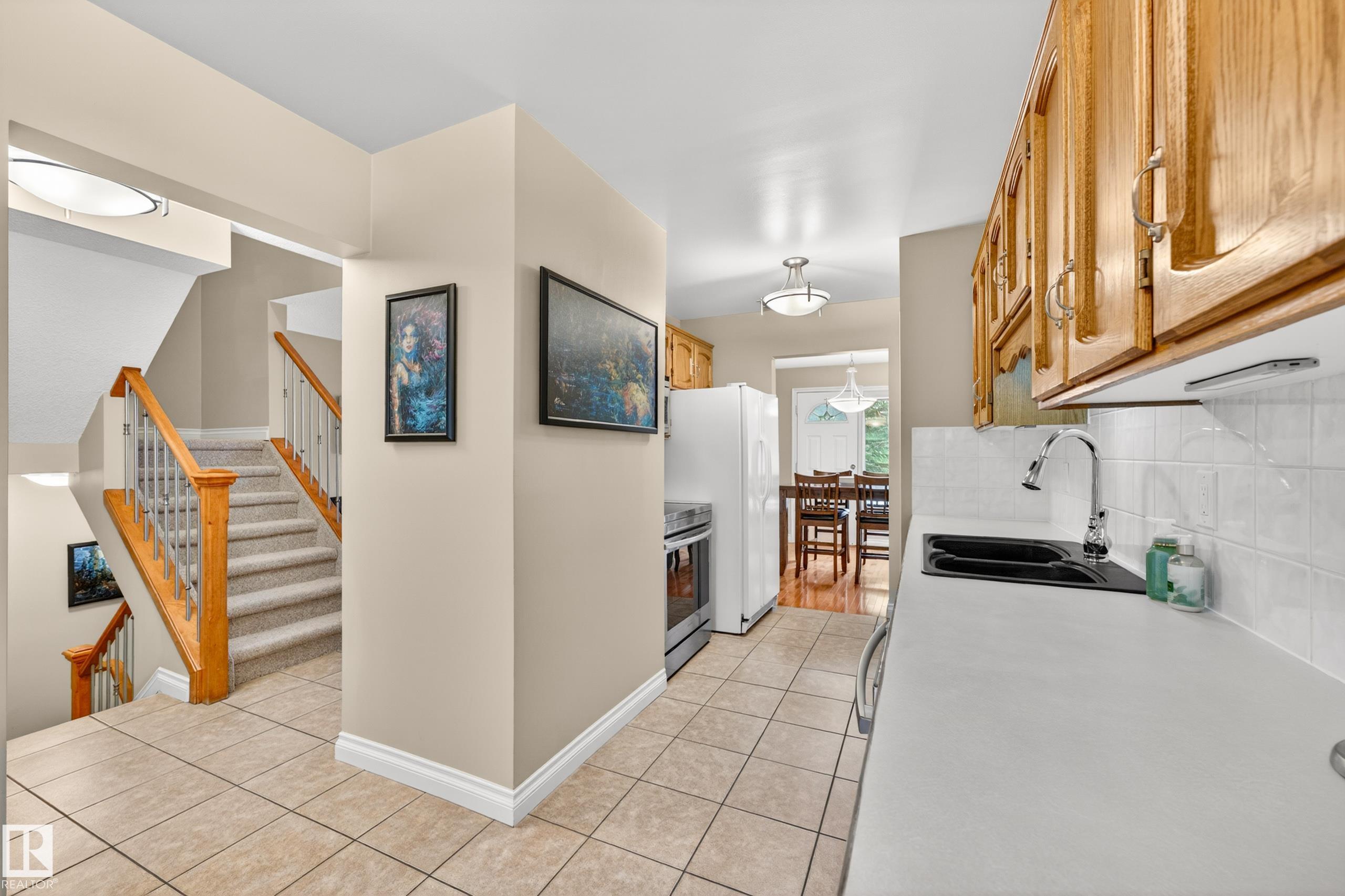 Photo 12 at 6 Great Oaks, Broadmoor Estates, Sherwood Park