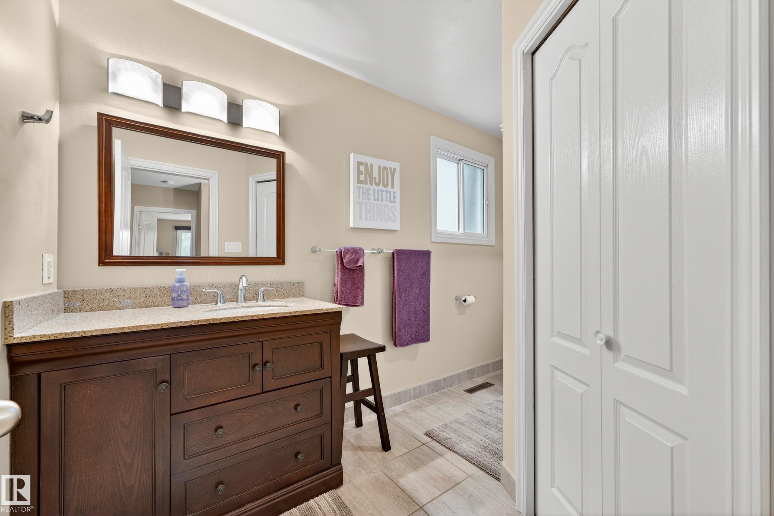 Photo 24 at 6 Great Oaks, Broadmoor Estates, Sherwood Park