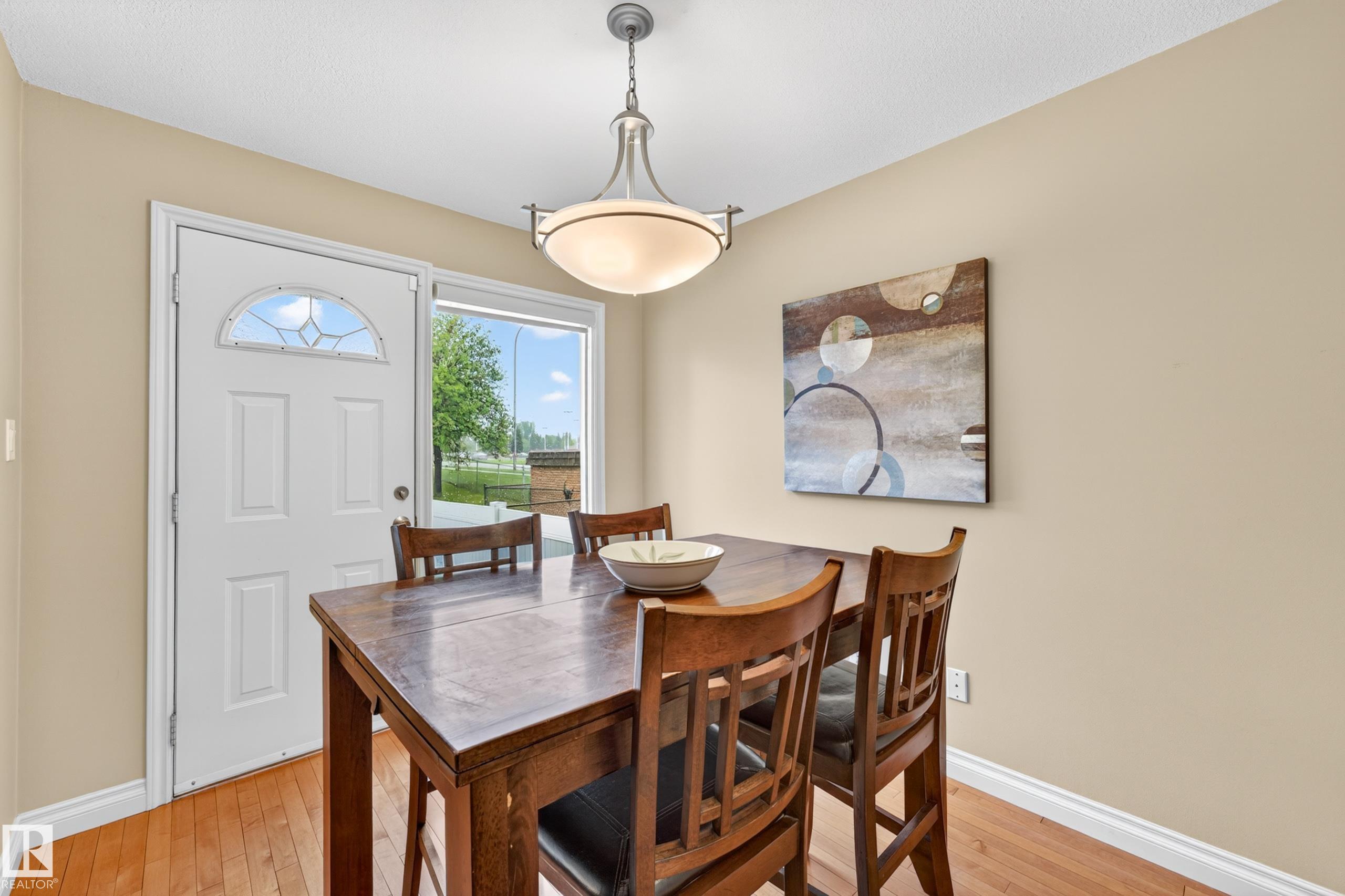 Photo 7 at 6 Great Oaks, Broadmoor Estates, Sherwood Park