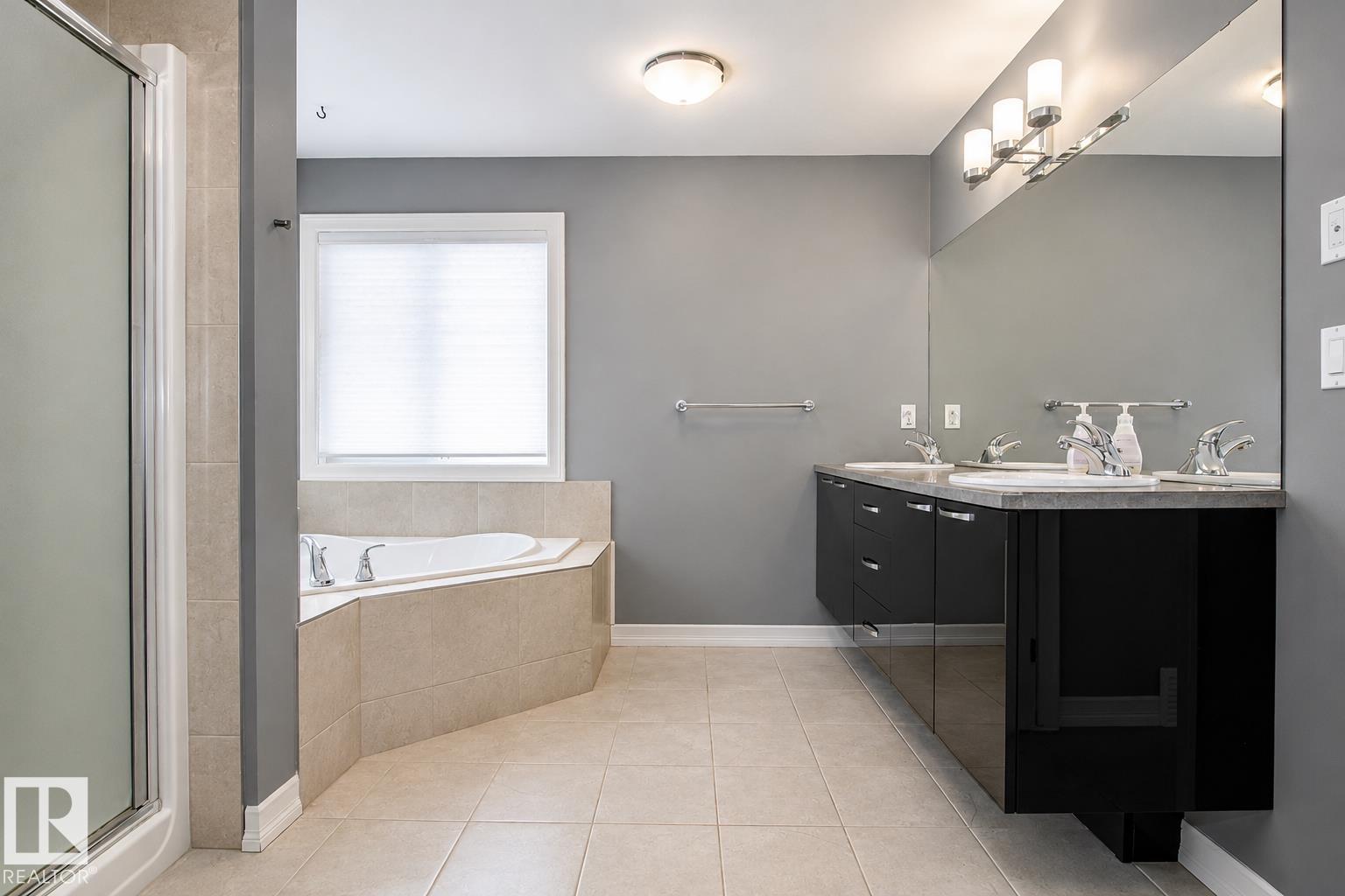 Photo 26 at 3334 Hilton Crescent NW, The Hamptons, Edmonton