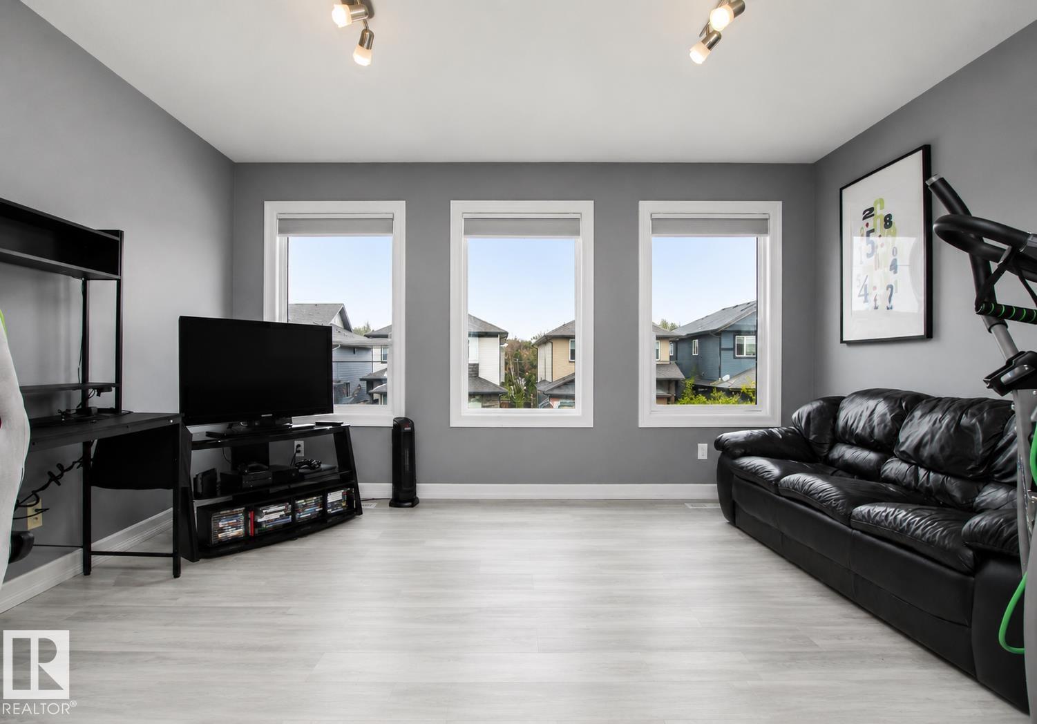 Photo 31 at 3334 Hilton Crescent NW, The Hamptons, Edmonton