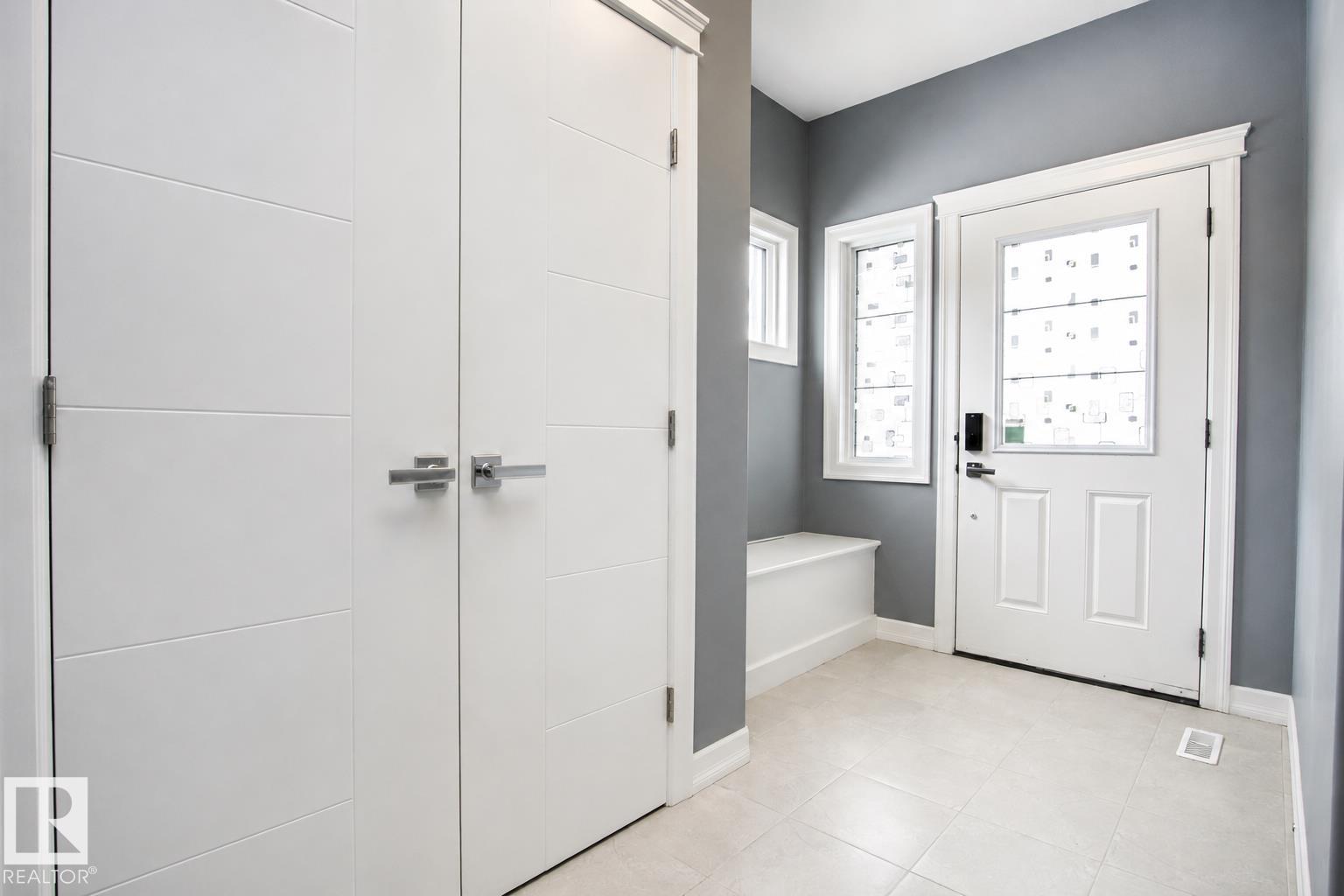 Photo 6 at 3334 Hilton Crescent NW, The Hamptons, Edmonton