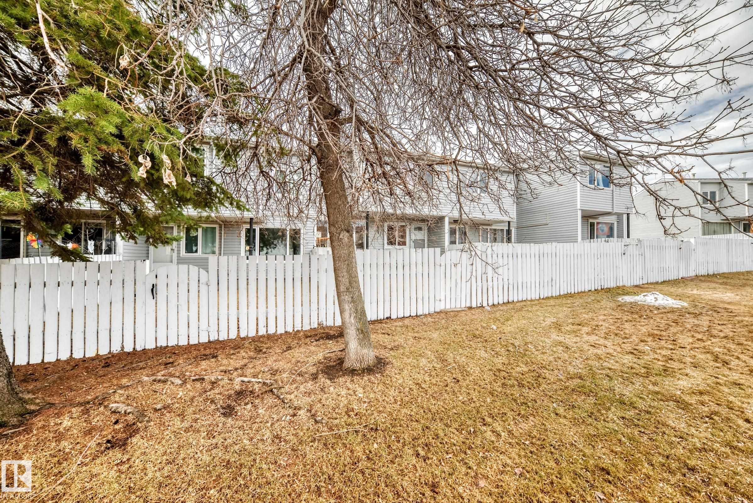 Photo 38 at 75 Amberly crest NW, Casselman, Edmonton