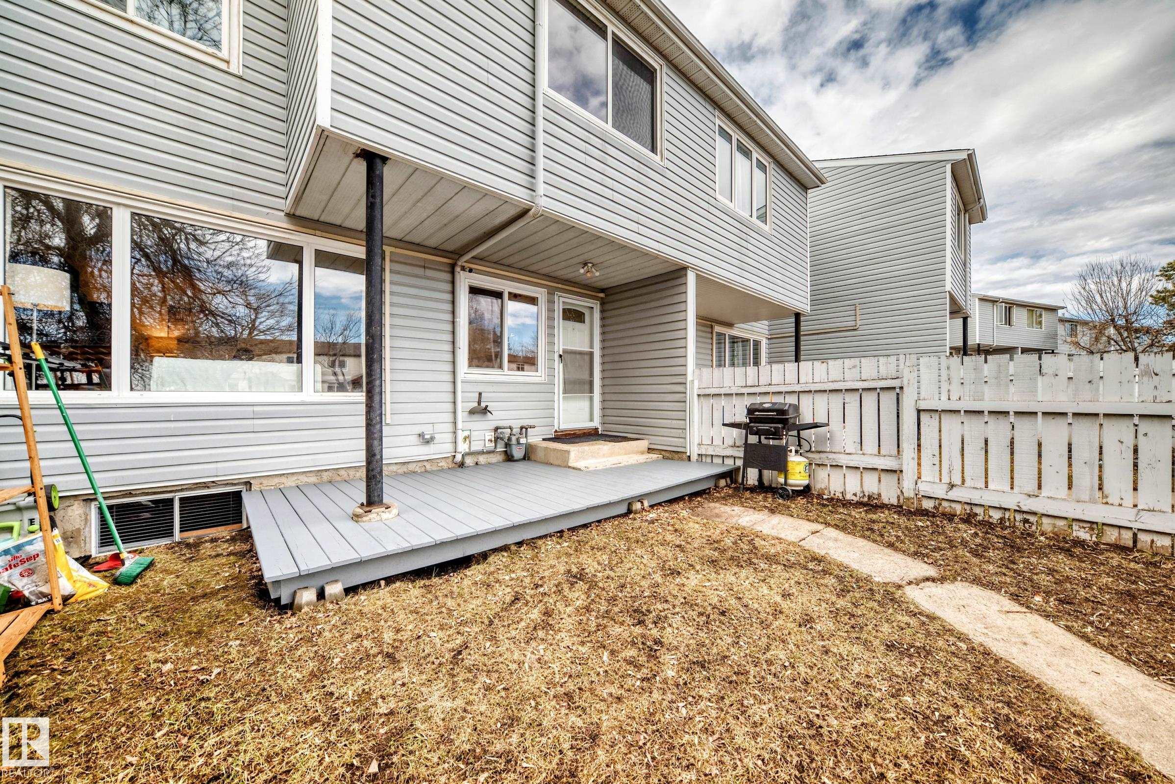 Photo 44 at 75 Amberly crest NW, Casselman, Edmonton