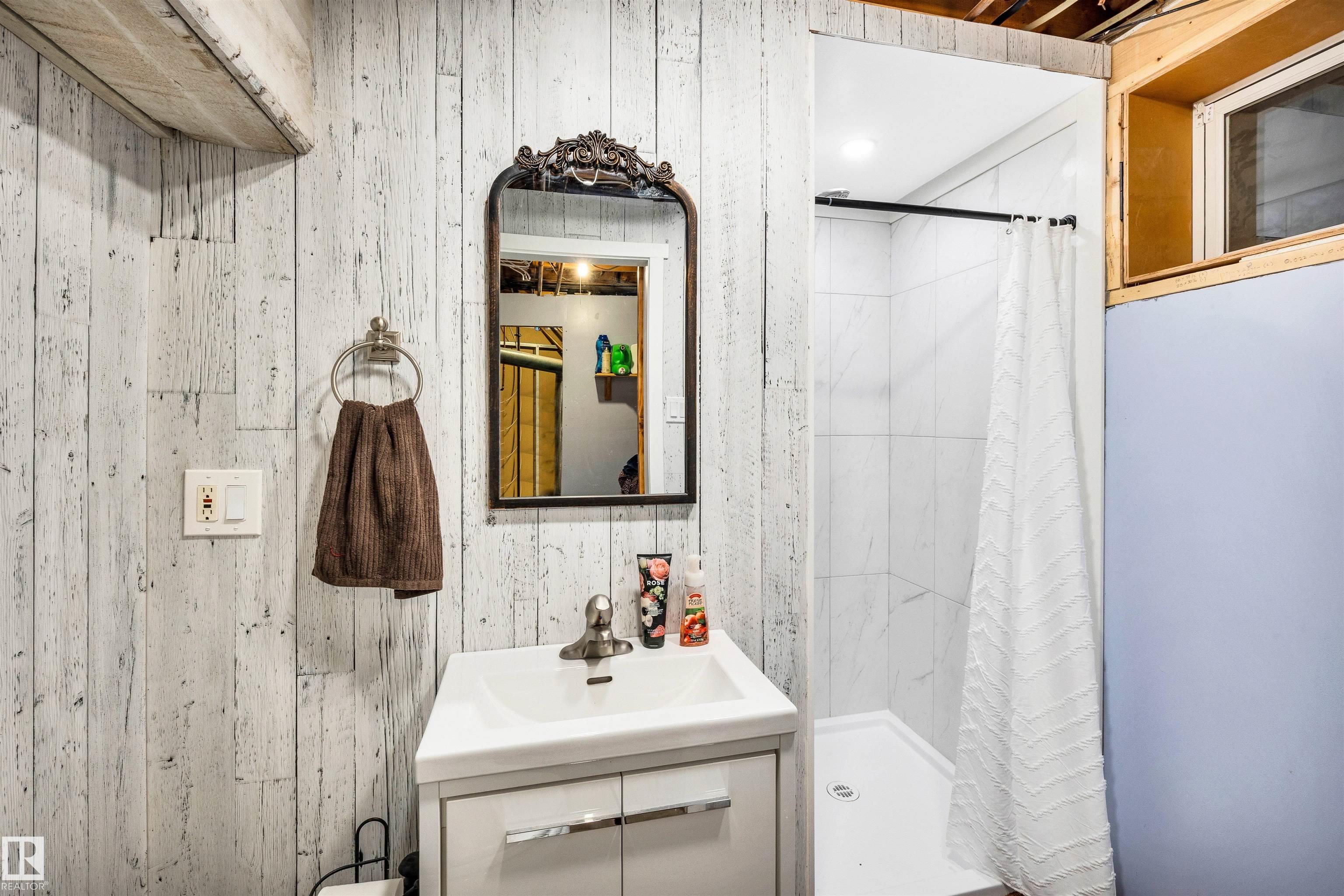 Photo 23 at 3619 110 Avenue NW, Beverly Heights, Edmonton