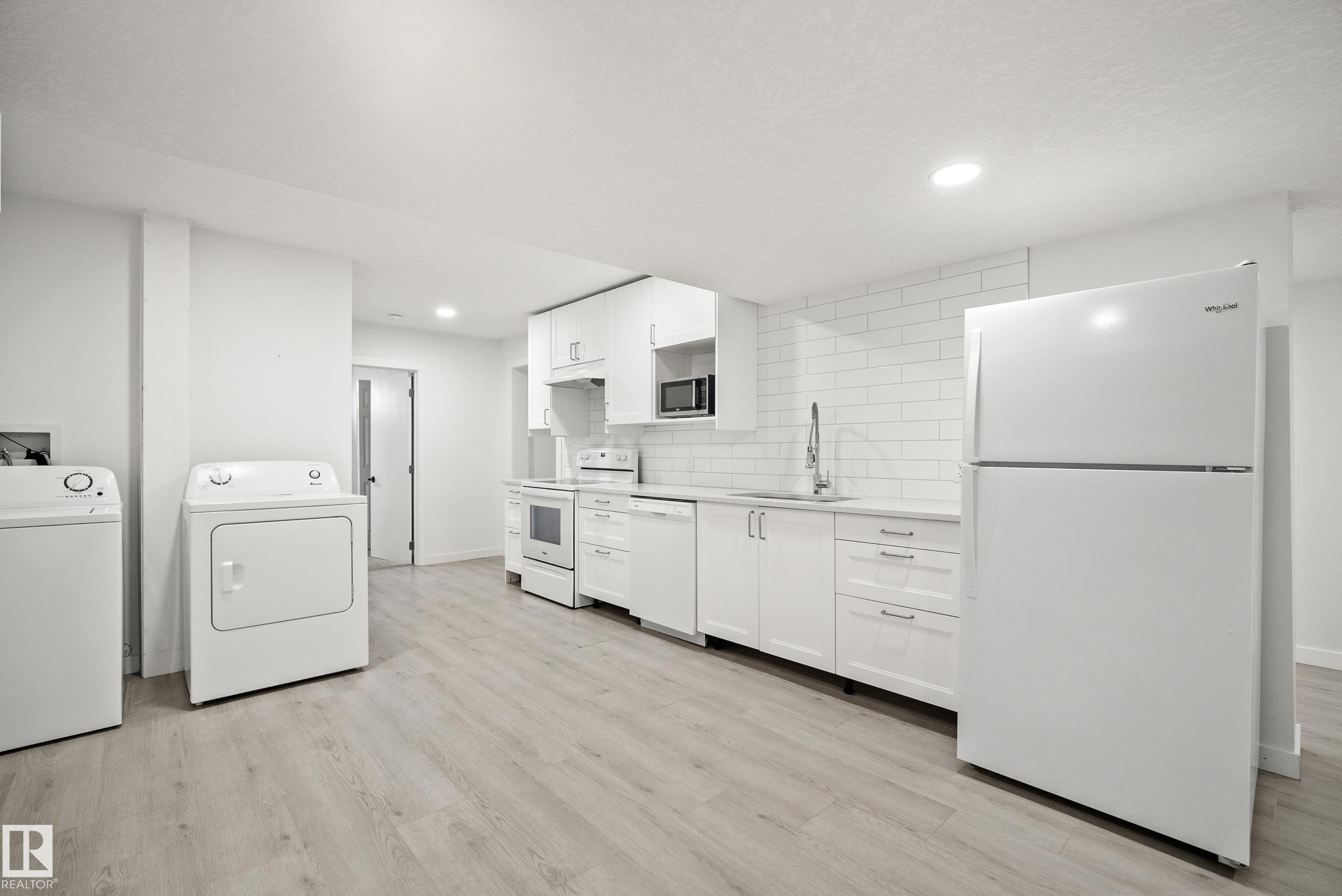 Photo 28 at 9043 52 Street NW, Ottewell, Edmonton