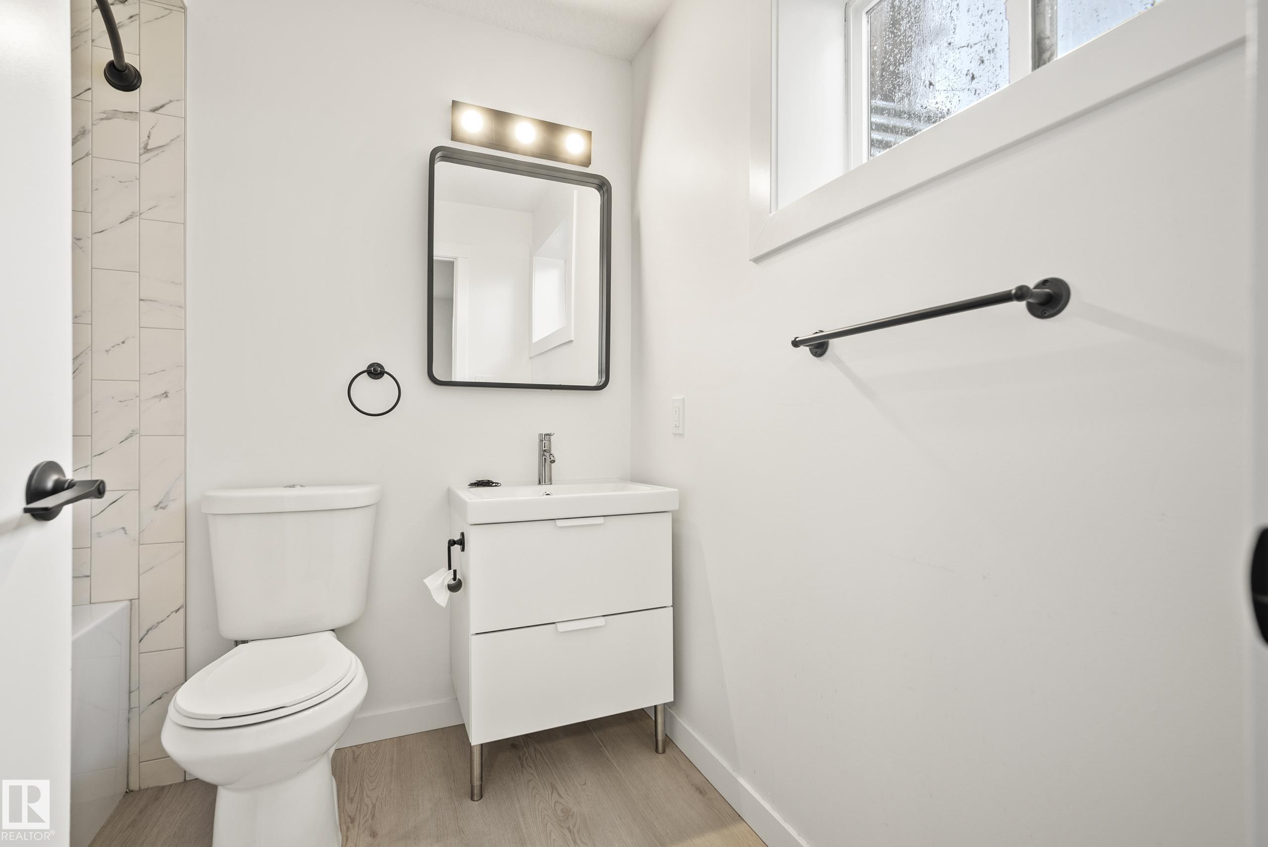 Photo 34 at 9043 52 Street NW, Ottewell, Edmonton