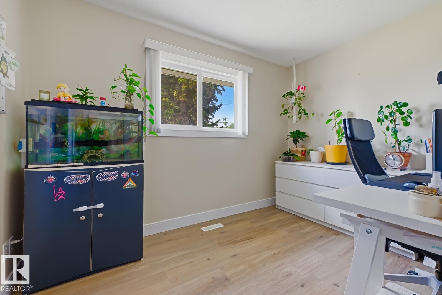 Photo 19 at 7807 132 Avenue NW, Balwin, Edmonton