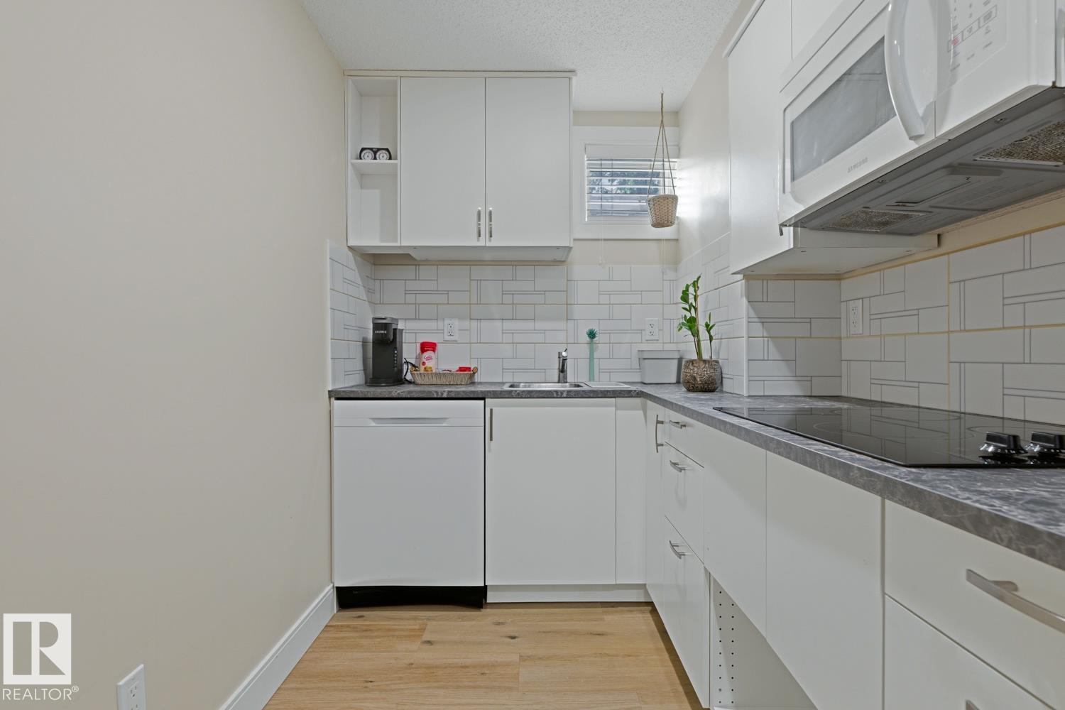 Photo 31 at 7807 132 Avenue NW, Balwin, Edmonton