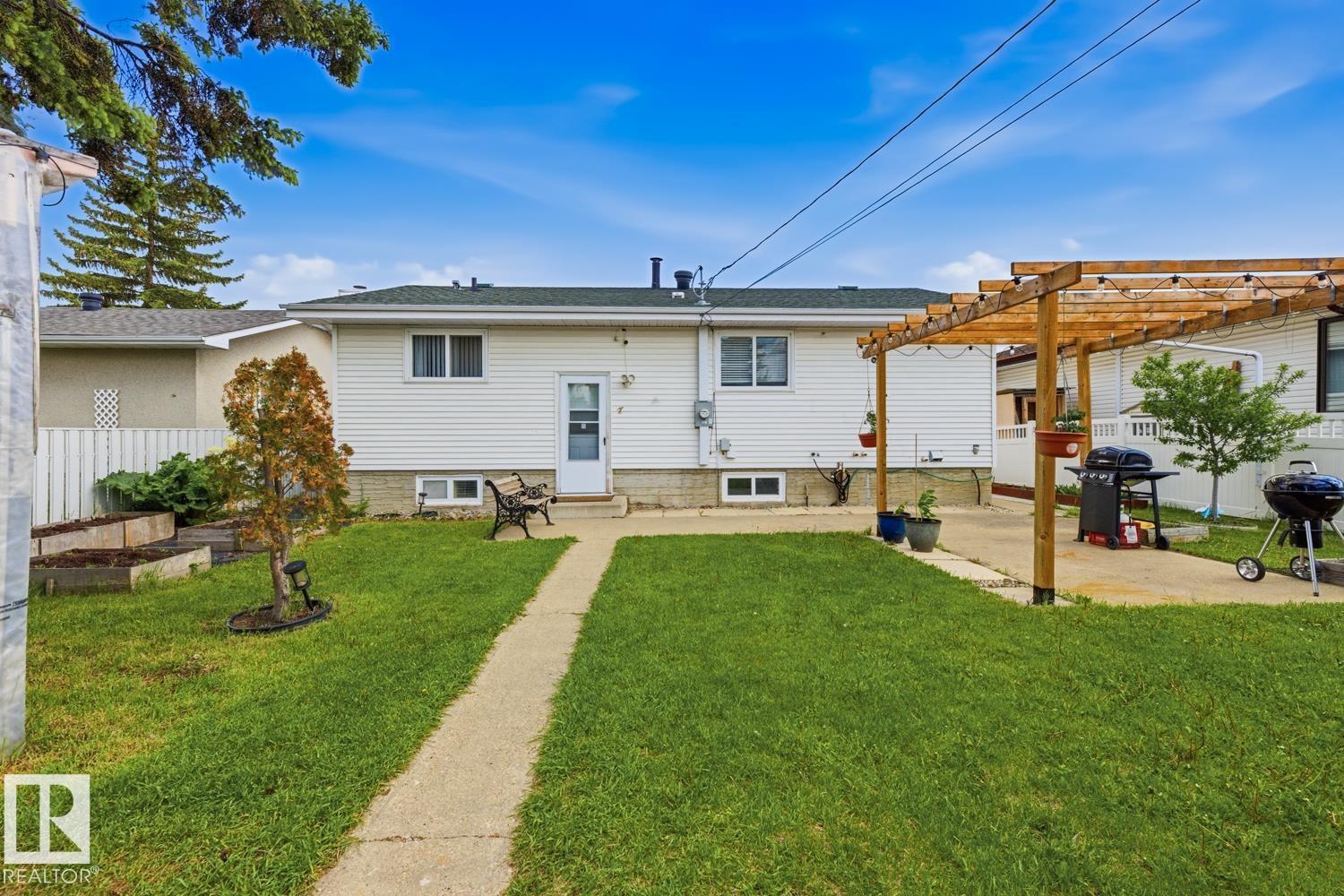 Photo 41 at 7807 132 Avenue NW, Balwin, Edmonton